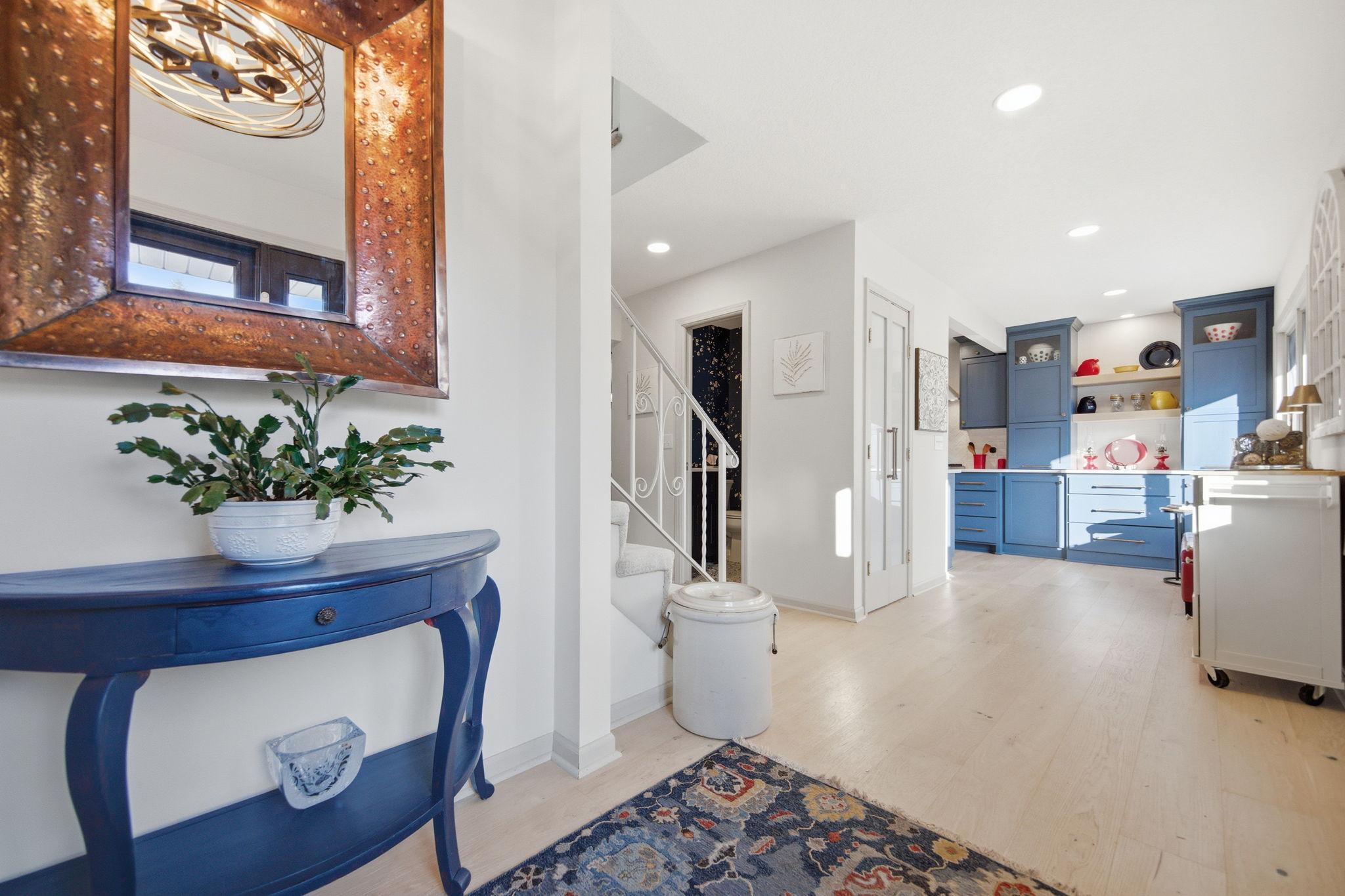 Homes for sale in Roseville, MN | 2648 Mackubin St, Roseville, MN 55113 | MLS# 7018709