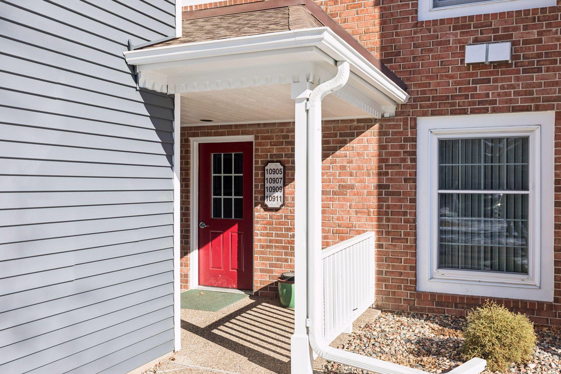 Homes for sale in Bloomington, MN | 10905 S Rhode Island Ave S, Bloomington, MN 55438 | MLS# 7018847