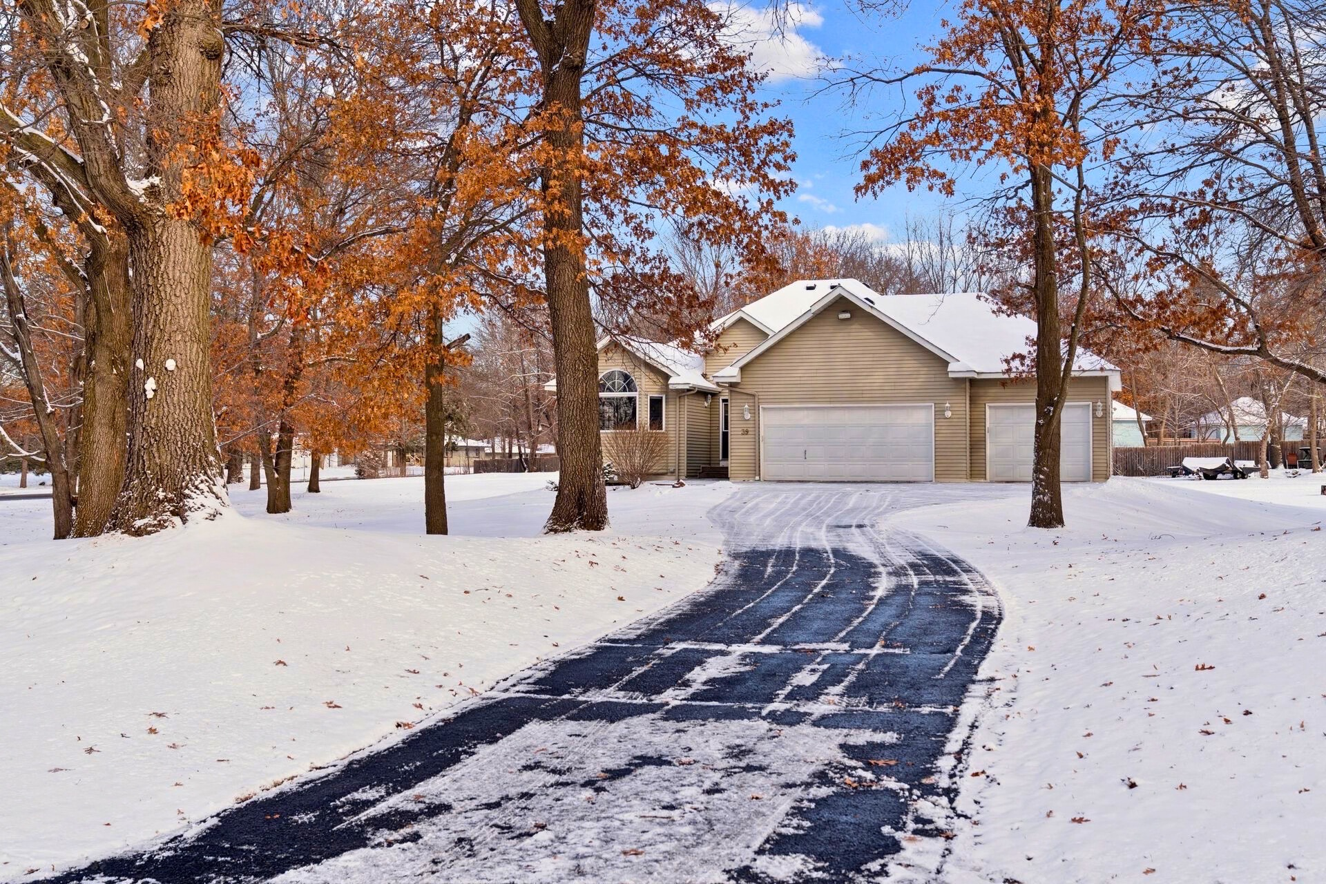 Homes for sale in Ham Lake, MN | 39 154Th Ave Ne, Ham Lake, MN 55304 | MLS# 7019253