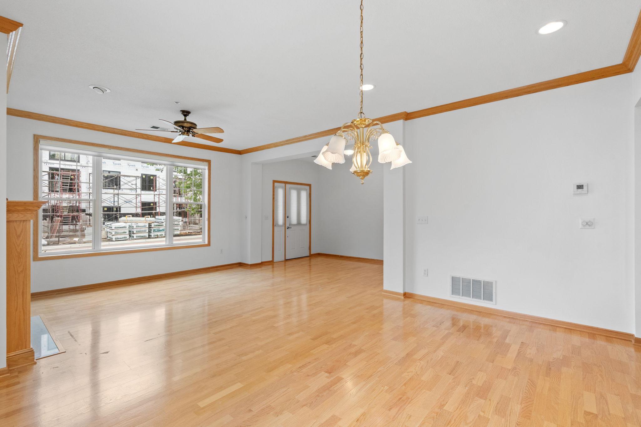 Homes for sale in Golden Valley, MN | 8202 Golden Valley Rd, Golden Valley, MN 55427 | MLS# 7019288