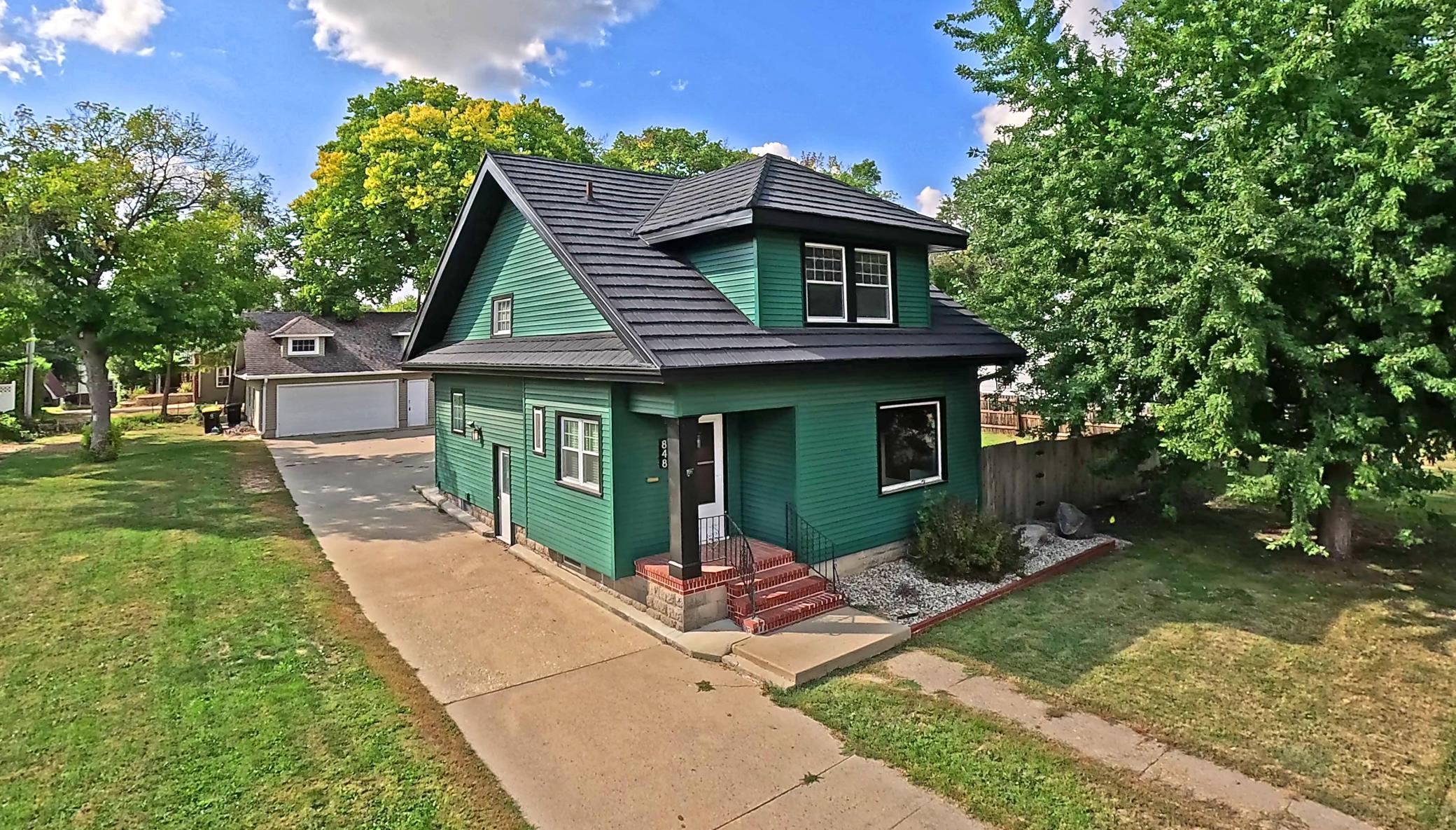 55th image of 848 S Park St, Fairmont, MN 56031 | MLS# 7020164