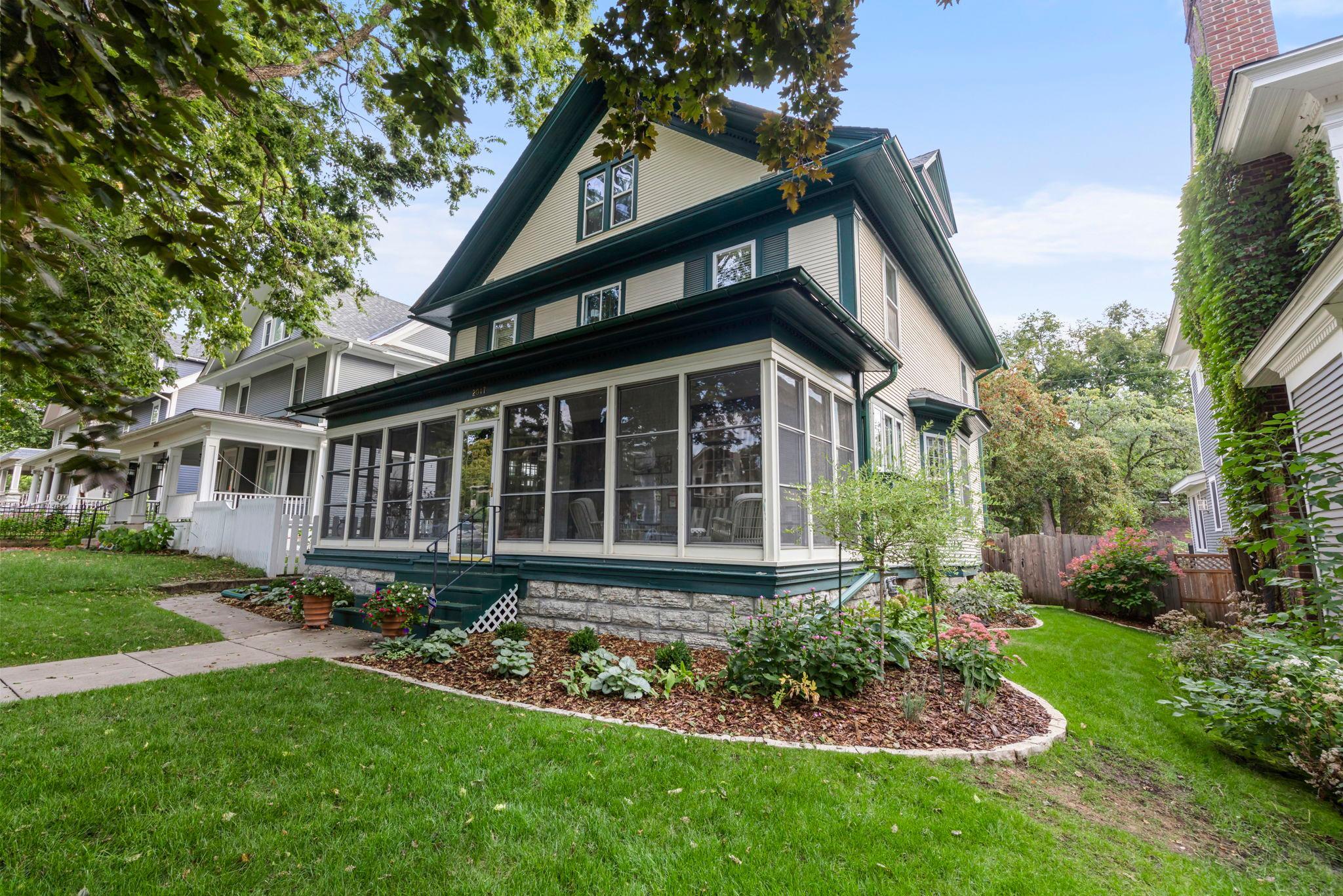 1st image of 2017 Girard Ave S, Minneapolis, MN 55405 | MLS# 7020415