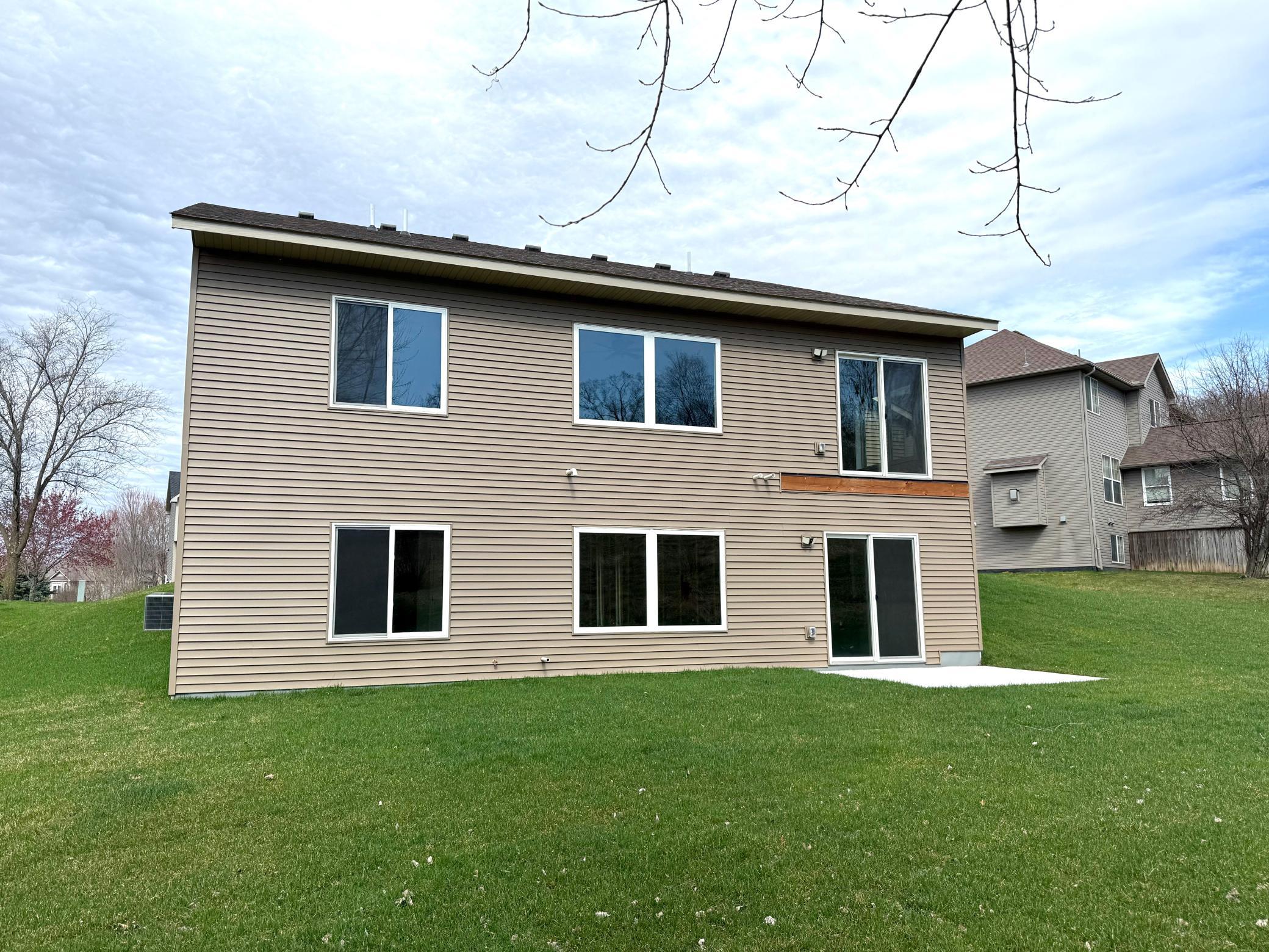 2nd image of 2804 Oak Lawn Dr, Northfield, MN 55057 | MLS# 7020459