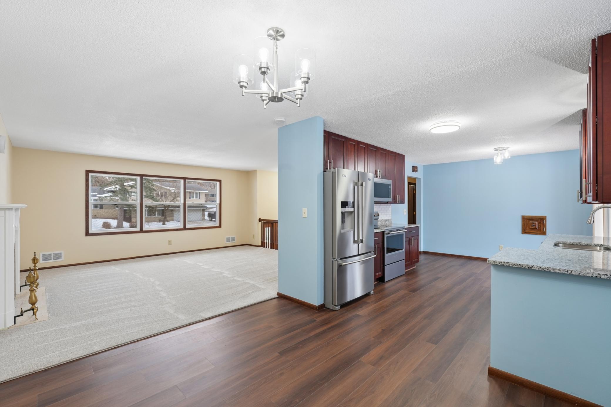 Homes for sale in Shoreview, MN | 1051 Tiller Ln, Shoreview, MN 55126 | MLS# 7020466