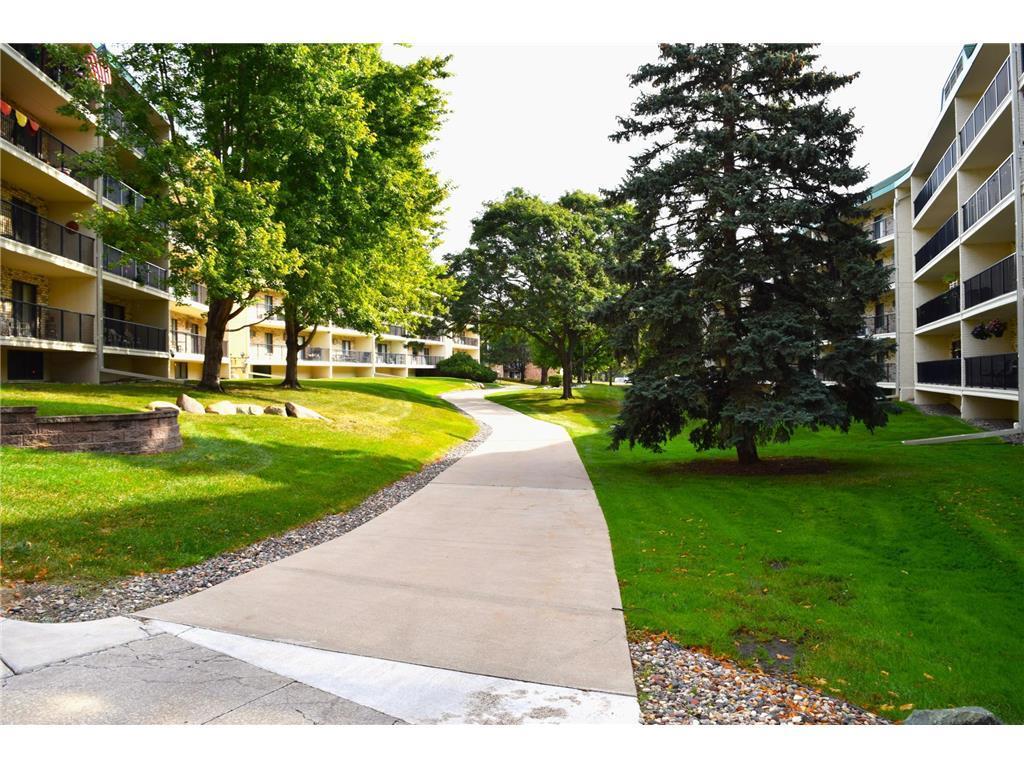 Homes for sale in Minnetonka, MN | 10411 Cedar Lake Rd #213, Minnetonka, MN 55305 | MLS# 7020492