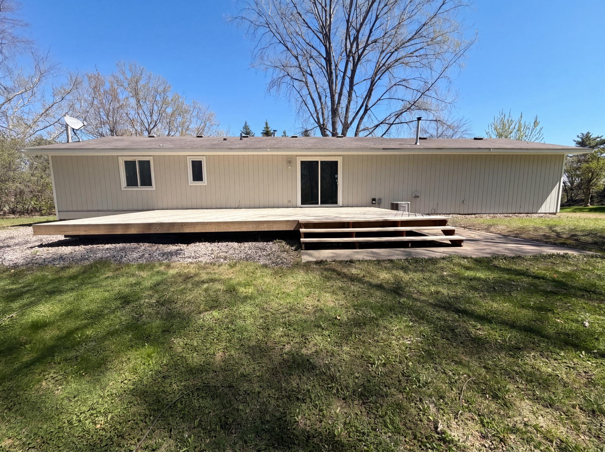 5th image of 18817 Kenwood Trl, Lakeville, MN 55044 | MLS# 7020747