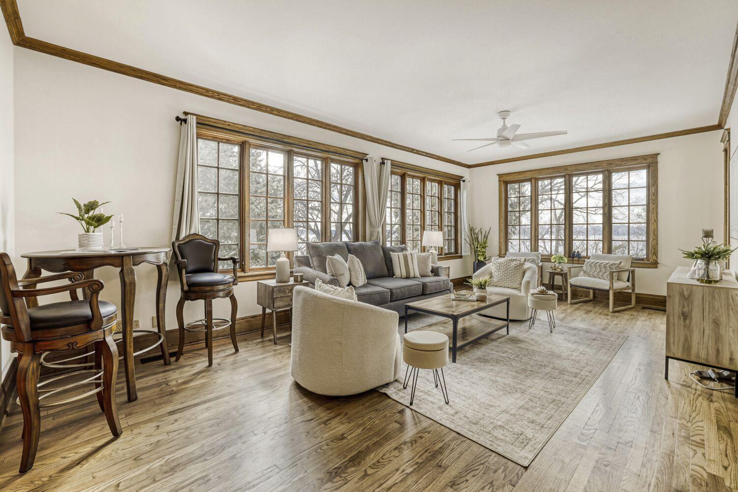 Homes for sale in Minneapolis, MN | 3115 E Bde Maka Ska Pkwy, Minneapolis, MN 55408 | MLS# 7021488