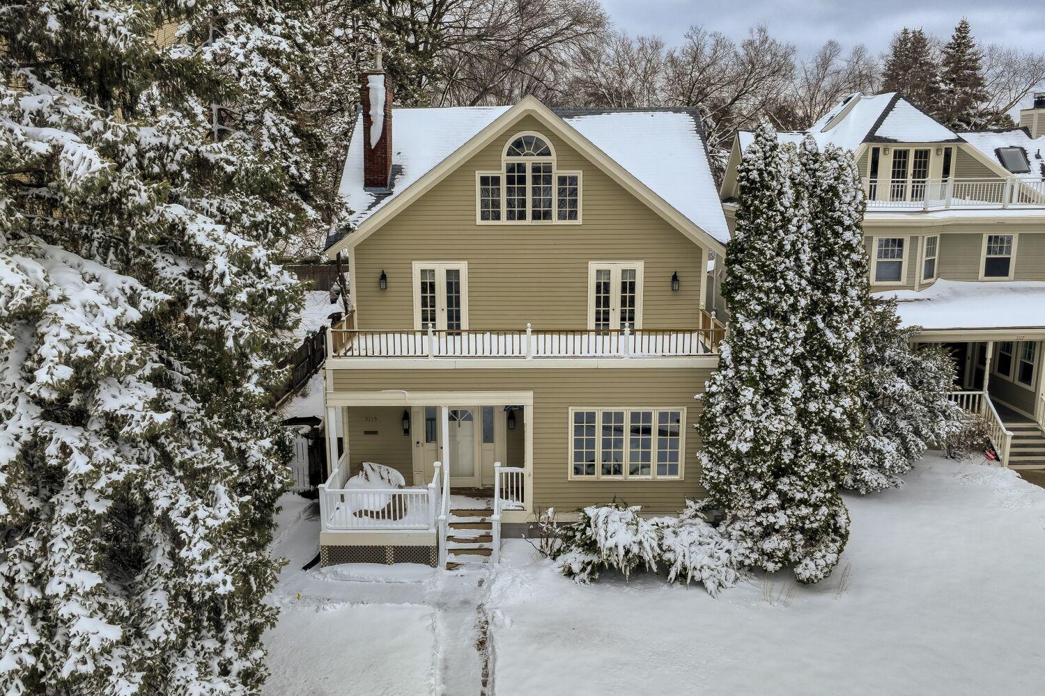 Homes for sale in Minneapolis, MN | 3115 E Bde Maka Ska Pkwy, Minneapolis, MN 55408 | MLS# 7021488