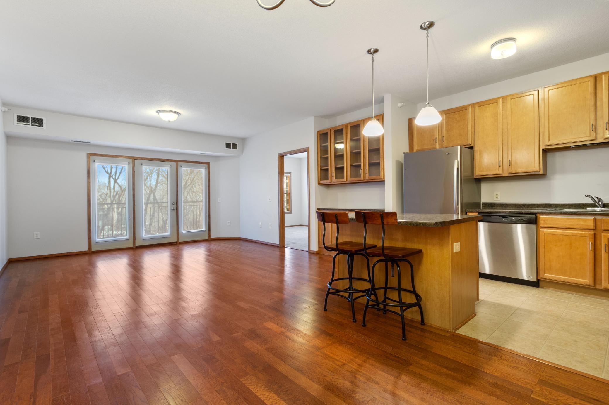 Homes for sale in Eagan, MN | 2103 Silver Bell Rd #215, Eagan, MN 55122 | MLS# 7021531