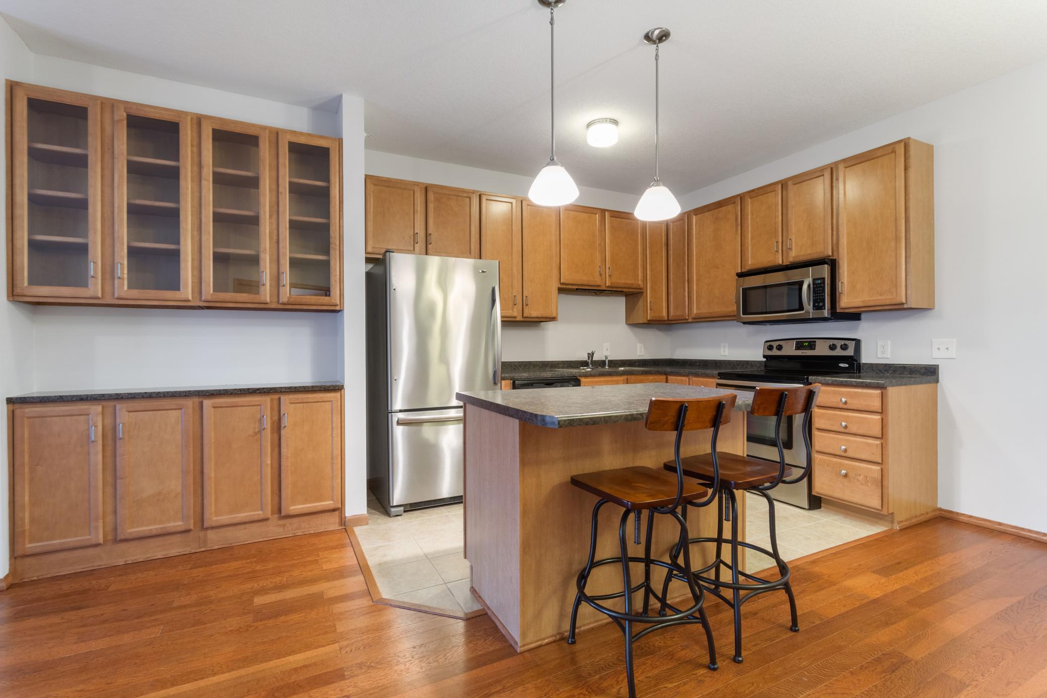 Homes for sale in Eagan, MN | 2103 Silver Bell Rd #215, Eagan, MN 55122 | MLS# 7021531