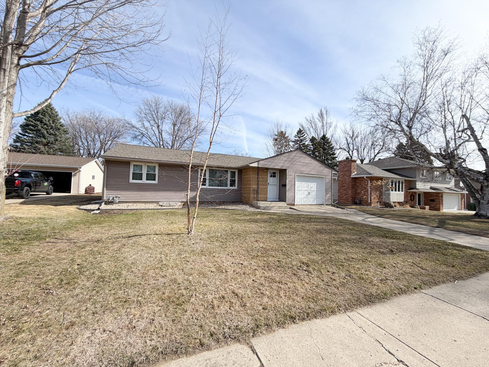 Homes for sale in Worthington, MN | 410 Galena St, Worthington, MN 56187 | MLS# 7021543