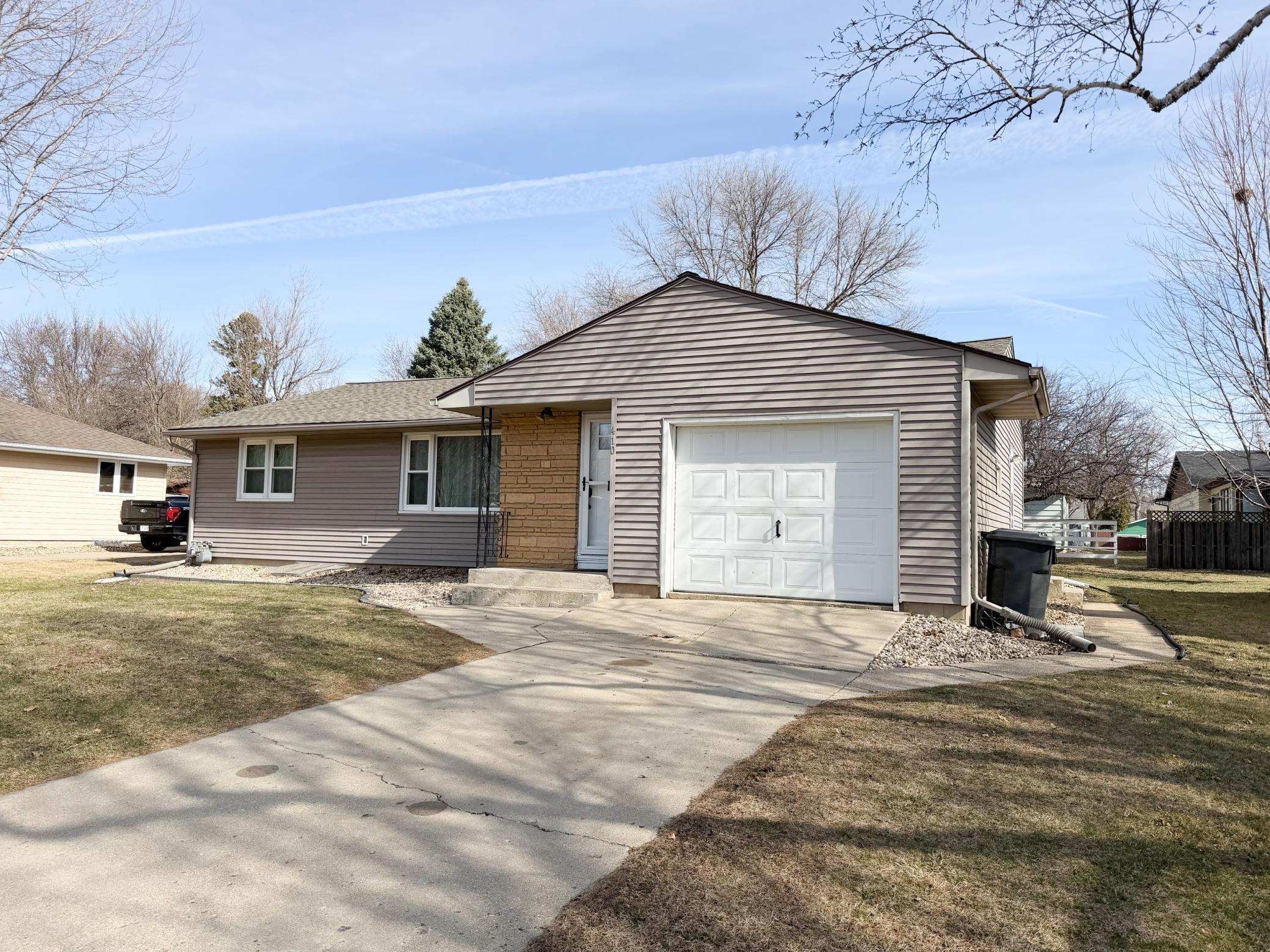 Homes for sale in Worthington, MN | 410 Galena St, Worthington, MN 56187 | MLS# 7021543