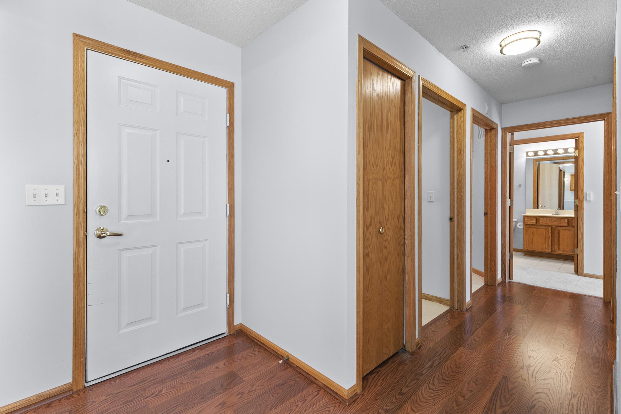 Homes for sale in Roseville, MN | 2496 County Road C2 W #109, Roseville, MN 55113 | MLS# 7022197