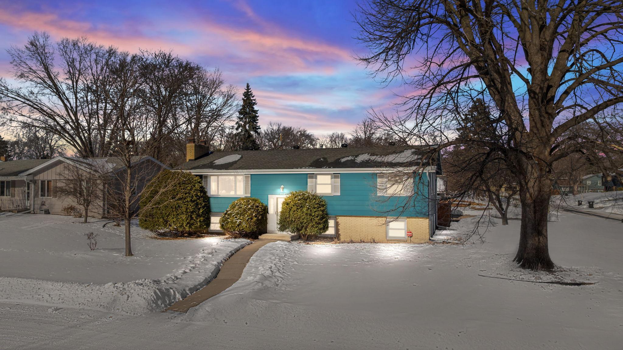 Homes for sale in New Hope, MN | 8400 27Th Pl N, New Hope, MN 55427 | MLS# 7022365