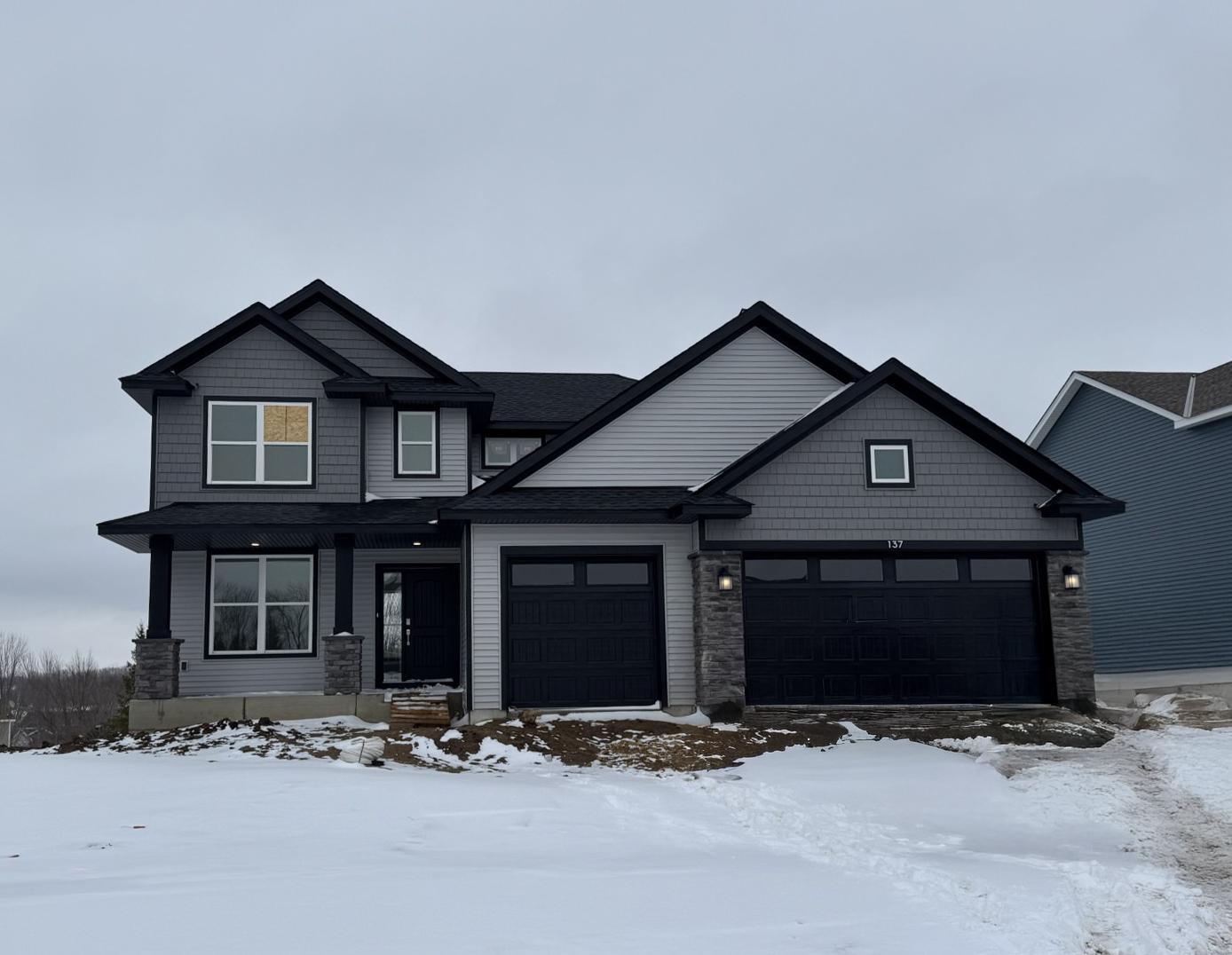 Homes for sale in Elko New Market, MN | 137 Ridgeview Ln, Elko New Market, MN 55020 | MLS# 7022639