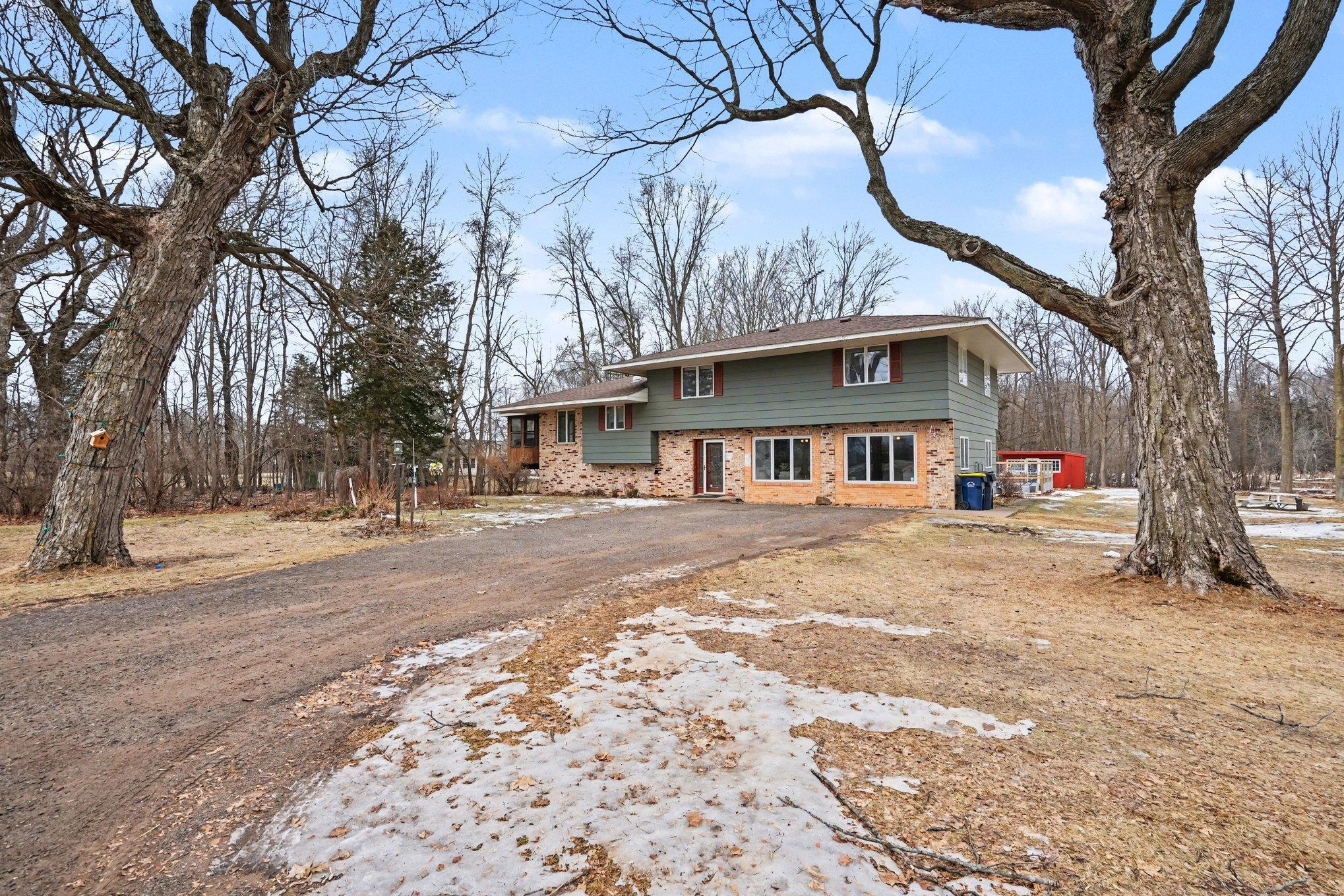 Homes for sale in Lindstrom, MN | 31660 N Lakes Trl, Lindstrom, MN 55045 | MLS# 7022717