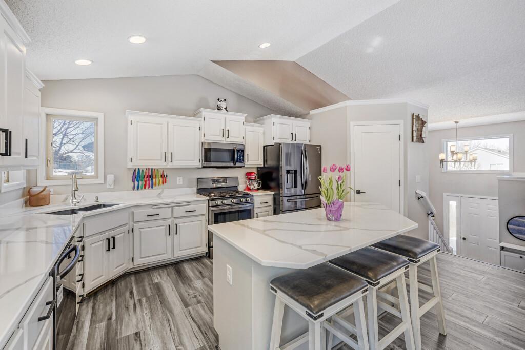 Homes for sale in Saint Michael, MN | 145 Terrace Rd Ne, Saint Michael, MN 55376 | MLS# 7023061