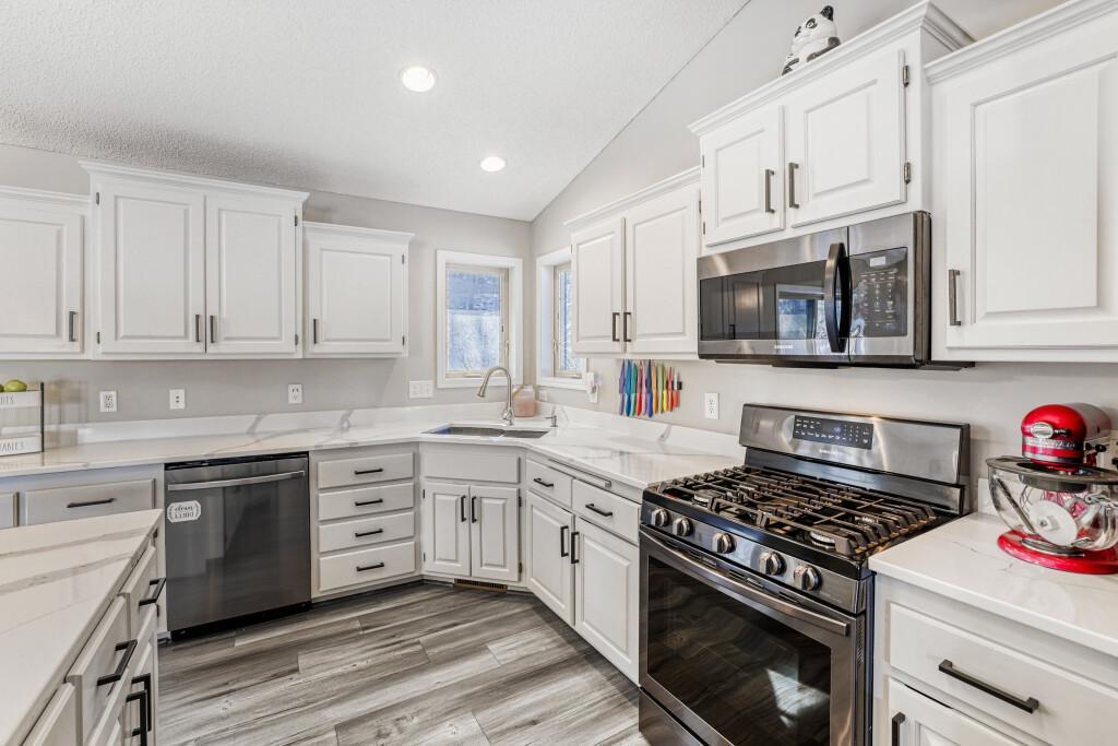 Homes for sale in Saint Michael, MN | 145 Terrace Rd Ne, Saint Michael, MN 55376 | MLS# 7023061