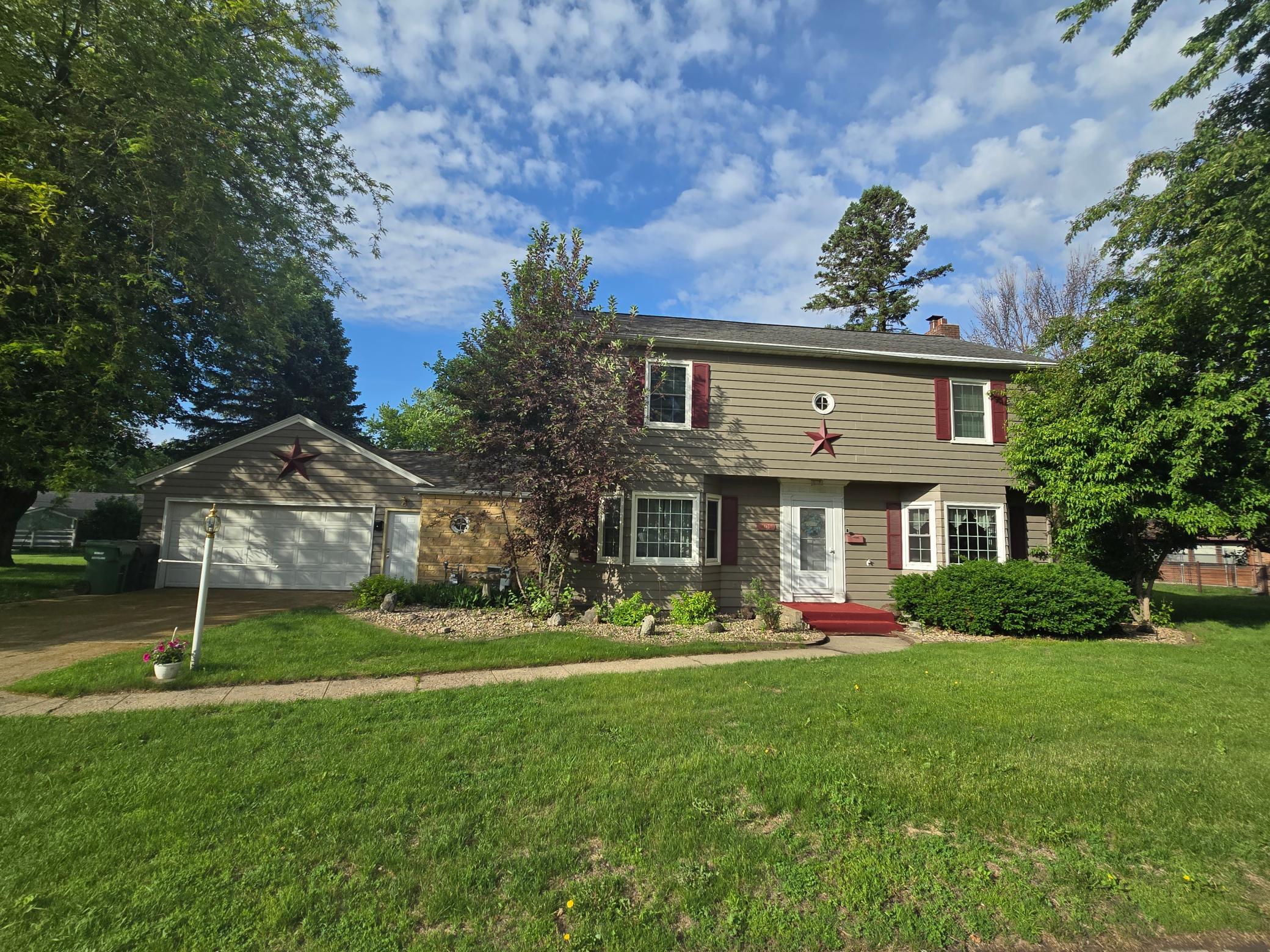 Homes for sale in Worthington, MN | 405 Clary St W, Worthington, MN 56187 | MLS# 7023163