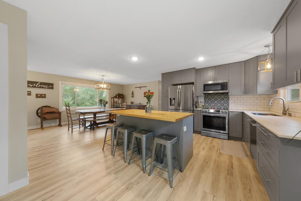 Homes for sale in Kasota, MN | 48135 Red Iron Rd, Kasota, MN 56050 | MLS# 7023737