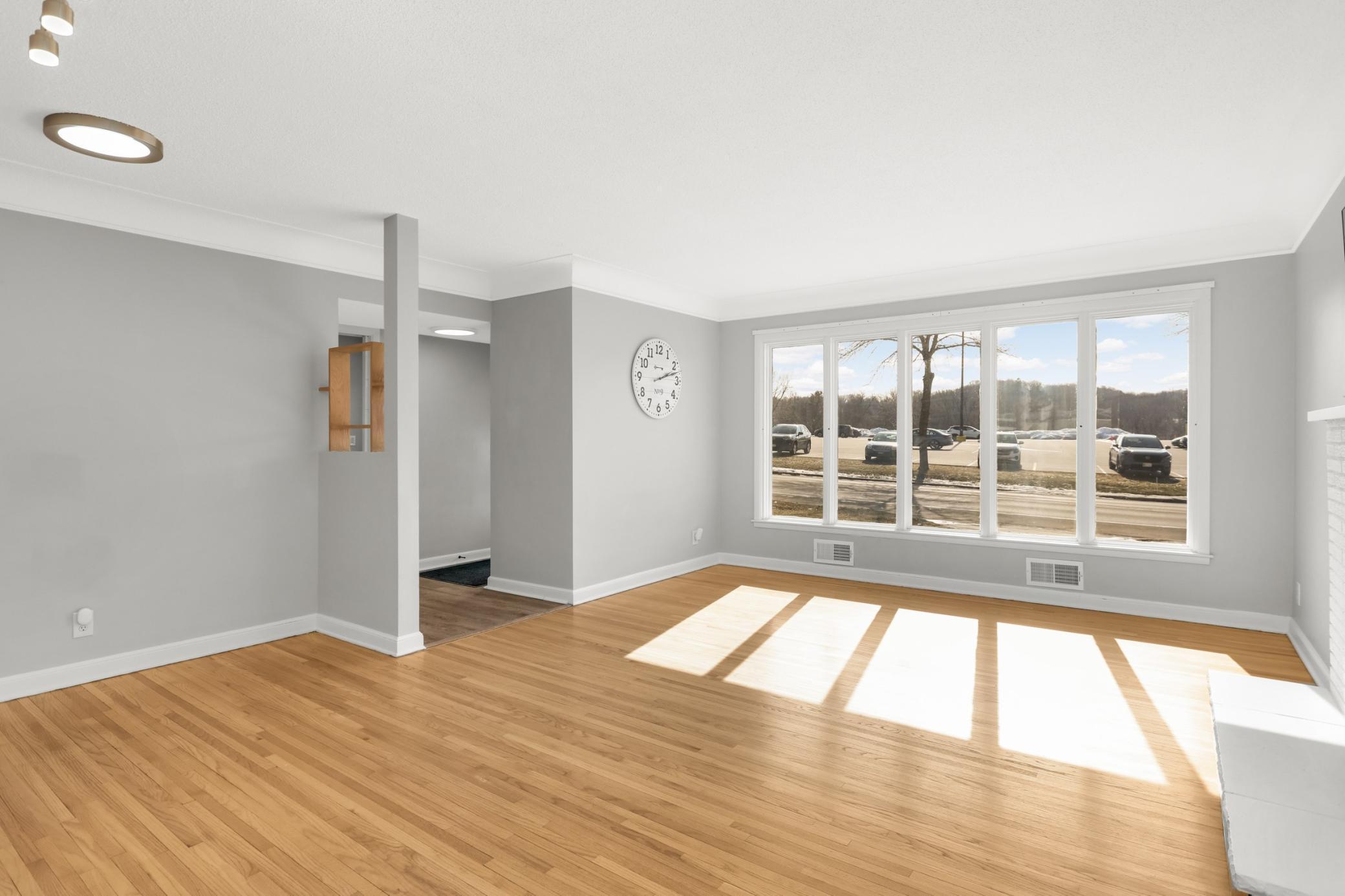 Homes for sale in Excelsior, MN | 647 Mill St, Excelsior, MN 55331 | MLS# 7024107