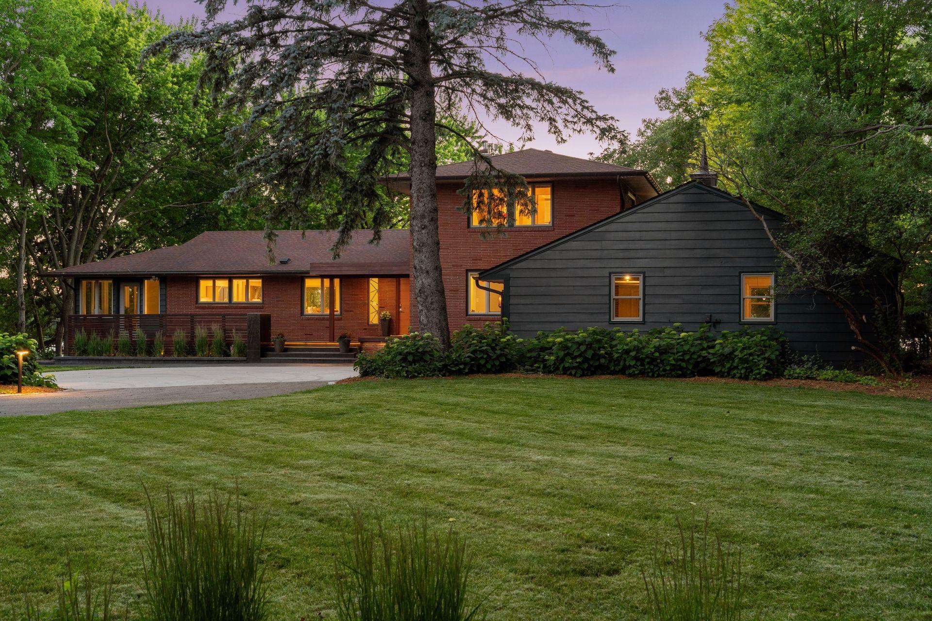 3rd image of 3369 Snelling Ave N, Arden Hills, MN 55112 | MLS# 7024116
