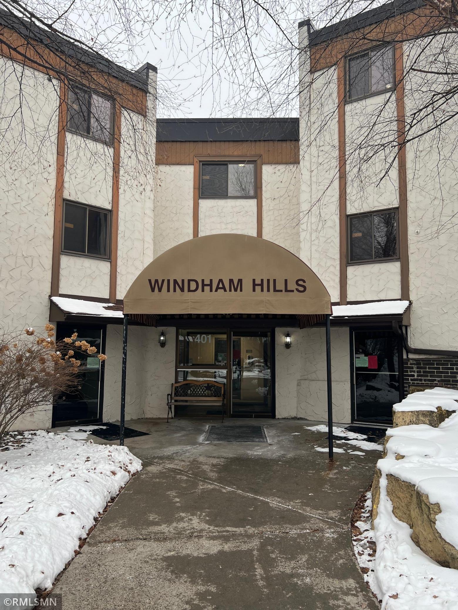 Homes for sale in Burnsville, MN | 401 E Burnsville Pkwy #334, Burnsville, MN 55337 | MLS# 7024170