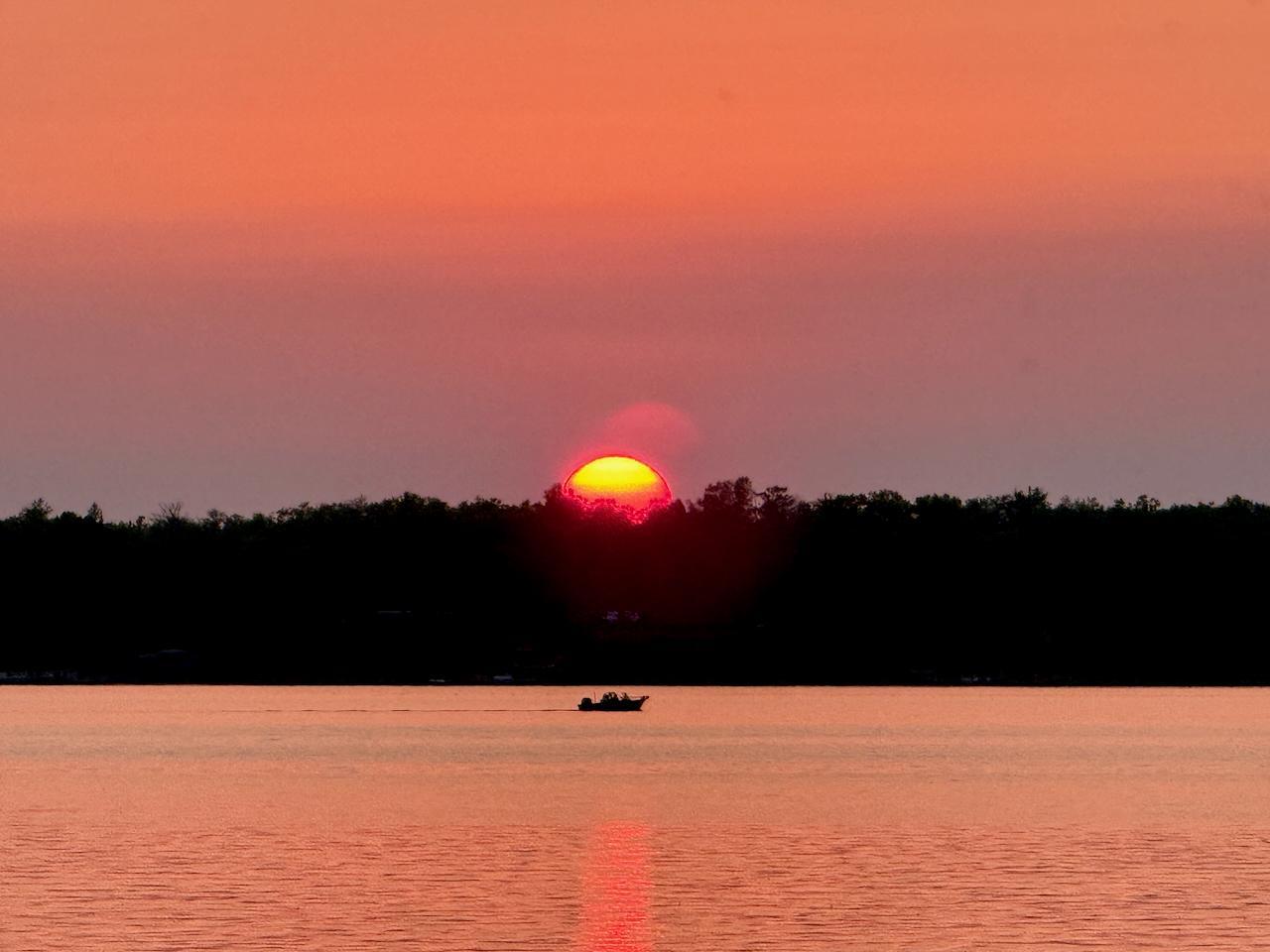 3rd image of 38727 Sunset Bay Rd, Sturgeon Lake, MN 55783 | MLS# 7024264