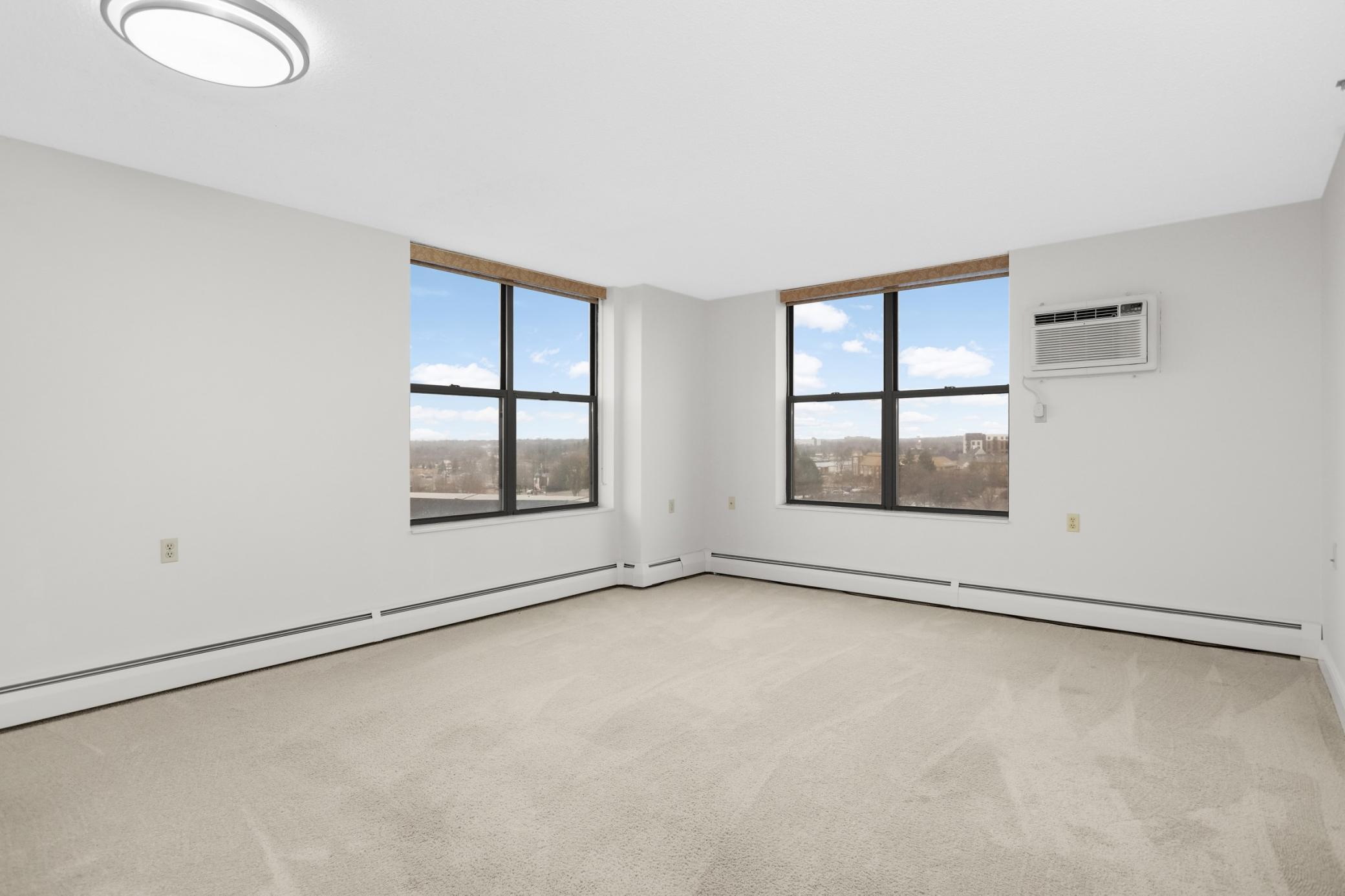 Homes for sale in Golden Valley, MN | 7600 Golden Valley Rd #706, Golden Valley, MN 55427 | MLS# 7024361