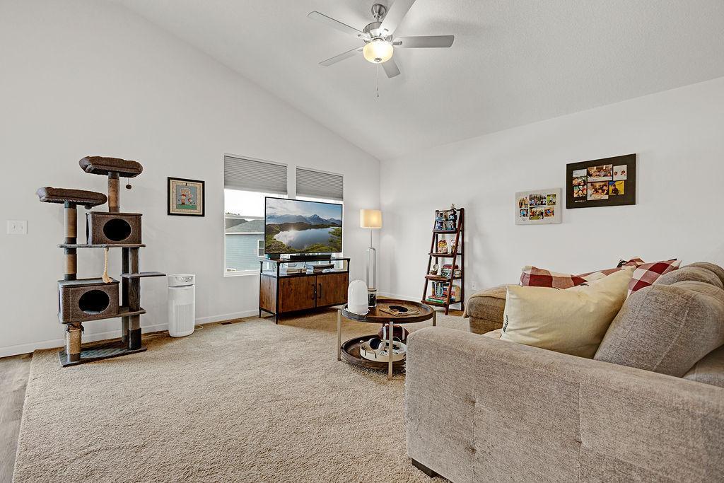 Homes for sale in North Branch, MN | 39626 Fallbrook Ave, North Branch, MN 55056 | MLS# 7024687