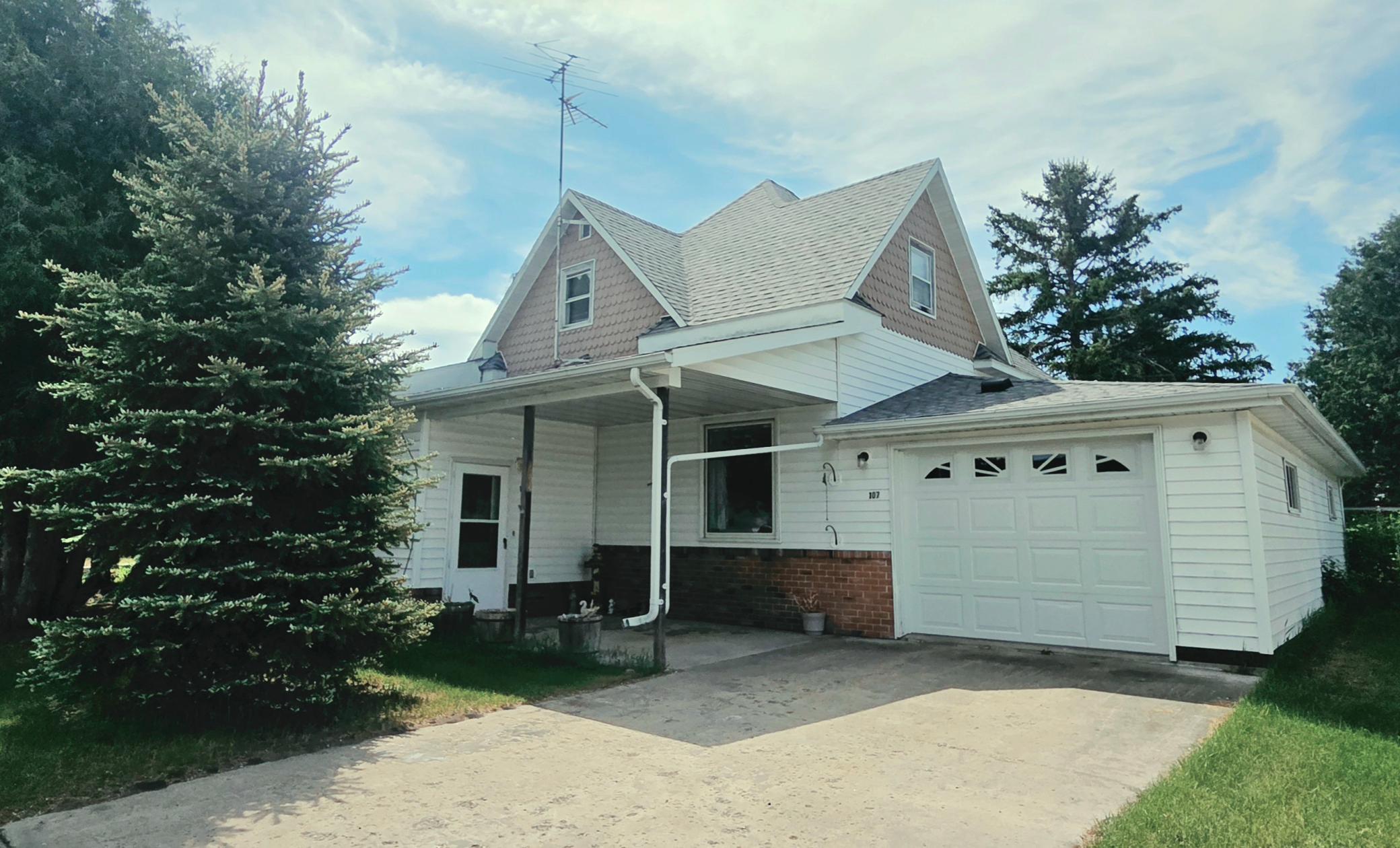 Homes for sale in Twin Valley, MN | 107 Lincoln Ave Nw, Twin Valley, MN 56584 | MLS# 7024741