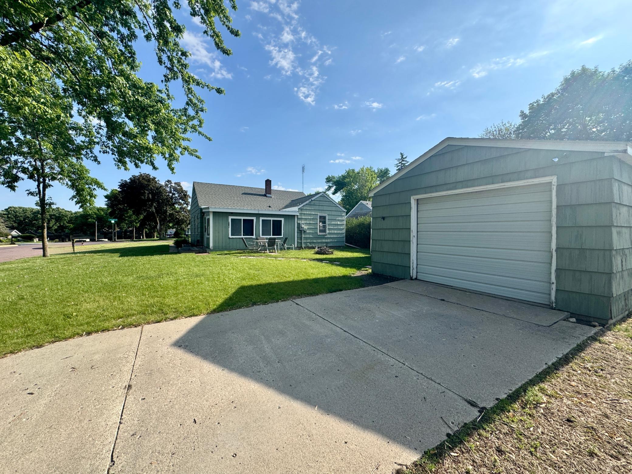 Homes for sale in Redwood Falls, MN | 402 E Walnut St, Redwood Falls, MN 56283 | MLS# 7025217