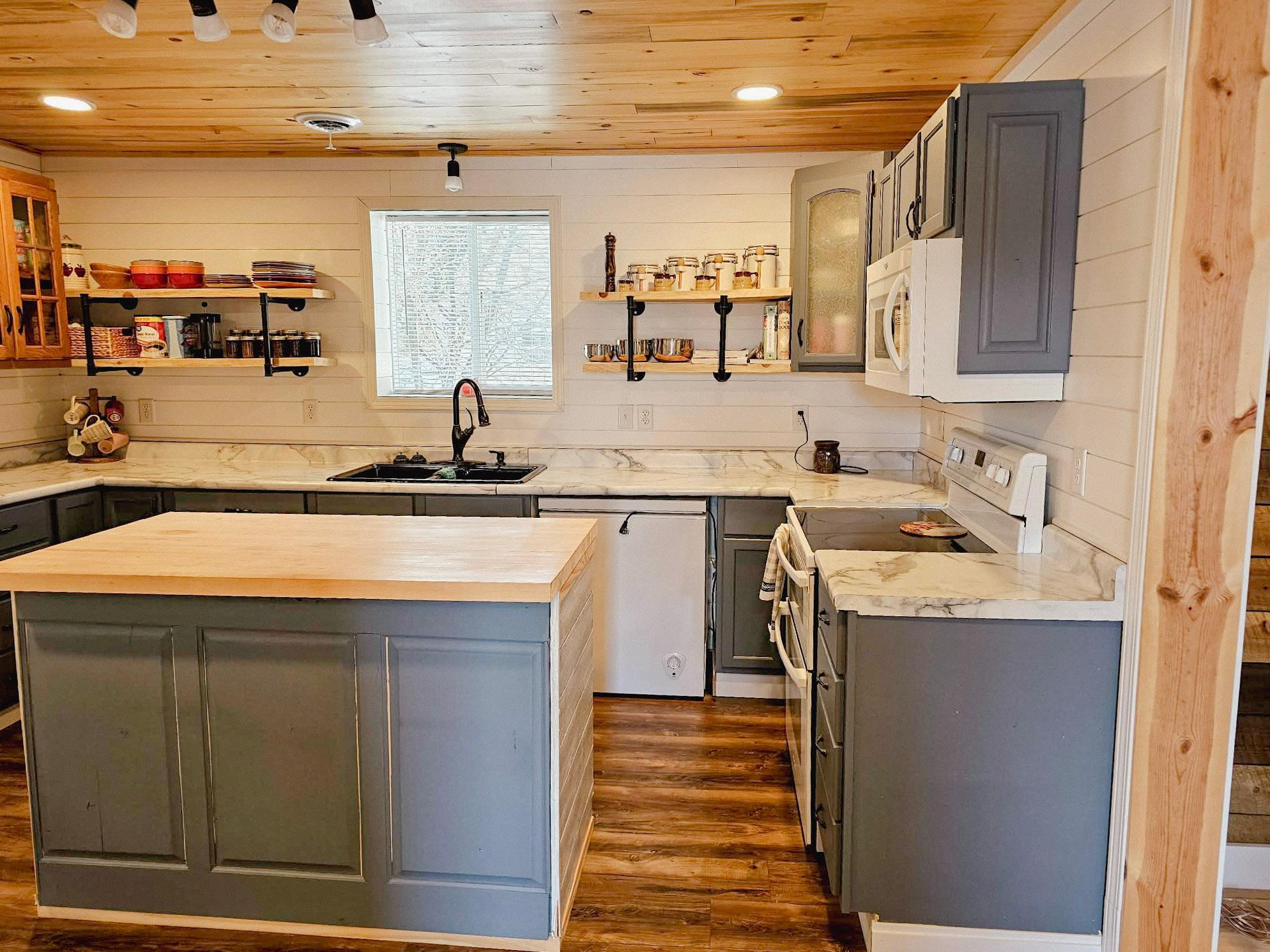 Homes for sale in Brainerd, MN | 1724 Laurel St, Brainerd, MN 56401 | MLS# 7025497