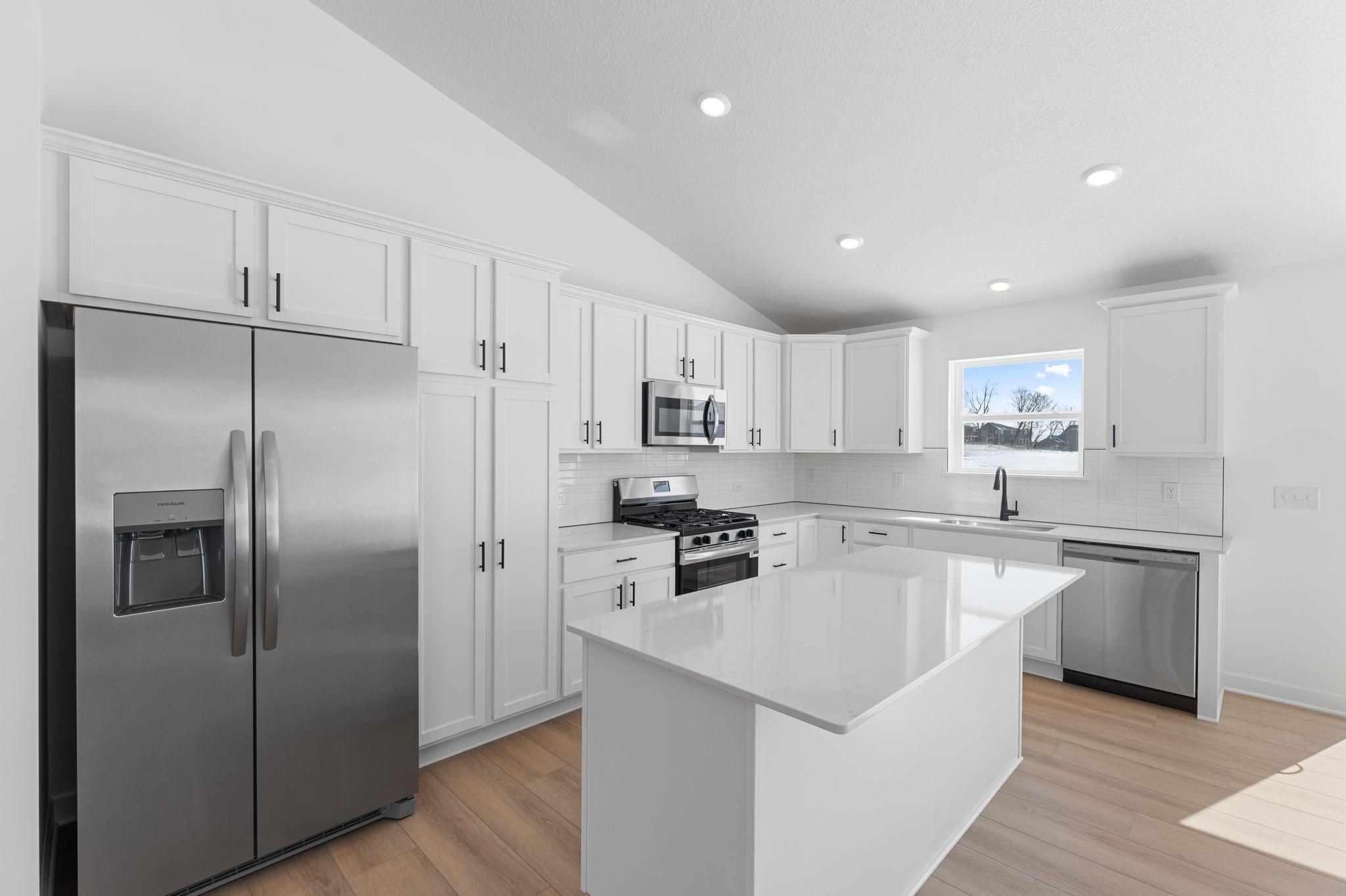 Homes for sale in Carver, MN | 1924 Ironwood Dr, Carver, MN 55315 | MLS# 7025795