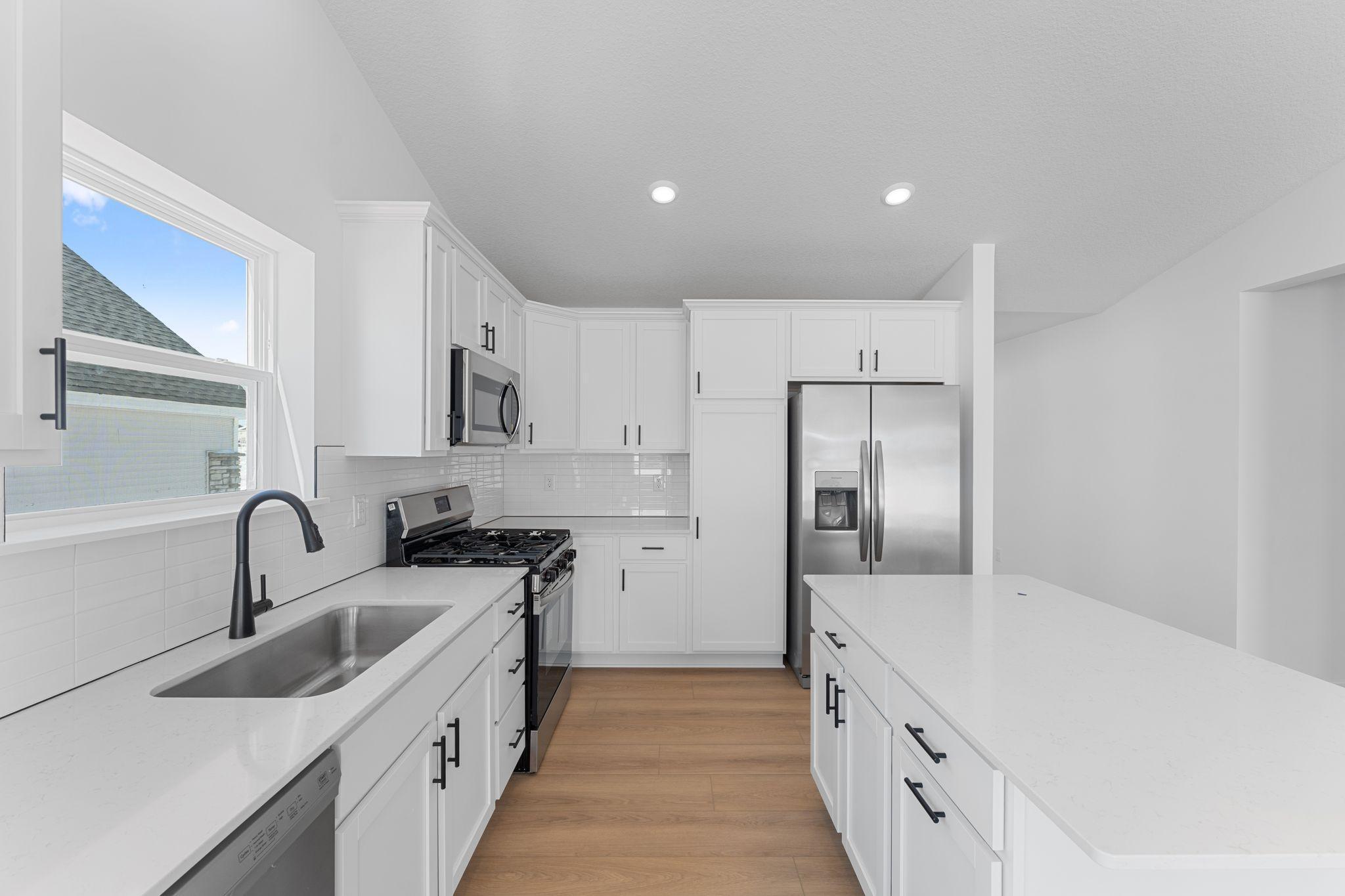 Homes for sale in Carver, MN | 1922 Ironwood Dr, Carver, MN 55315 | MLS# 7025801