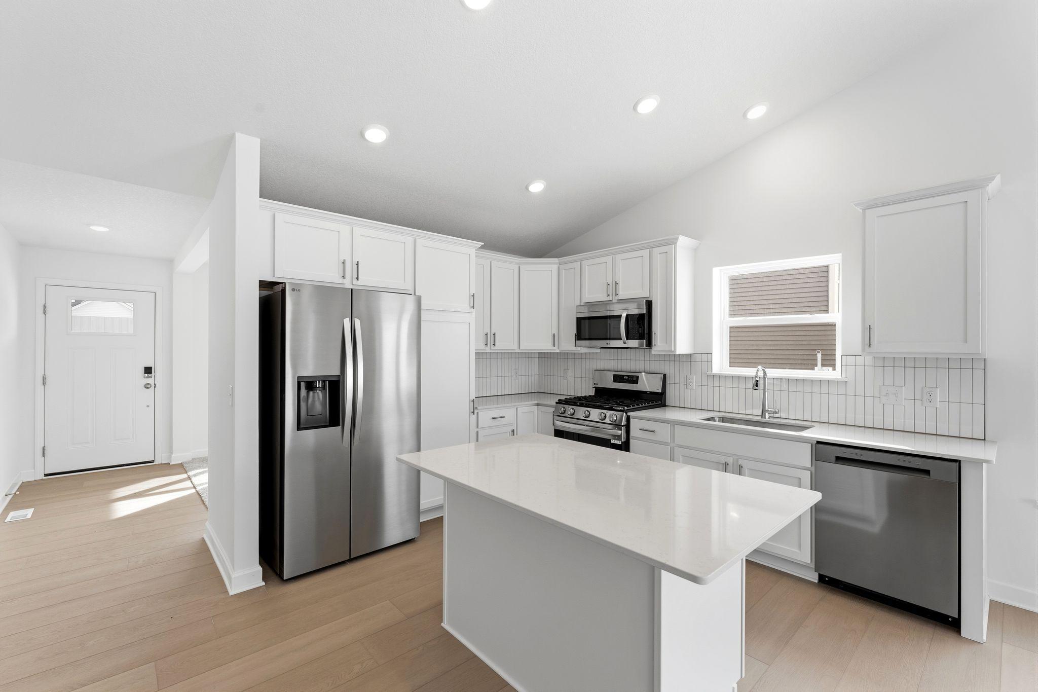 Homes for sale in Lino Lakes, MN | 7533 Lotus Ln, Lino Lakes, MN 55014 | MLS# 7025920