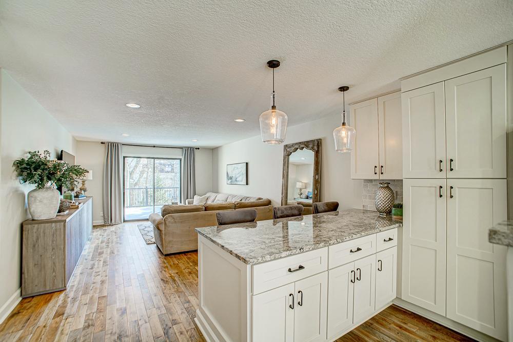 Homes for sale in Shoreview, MN | 4318 Highland Dr, Shoreview, MN 55126 | MLS# 7026041