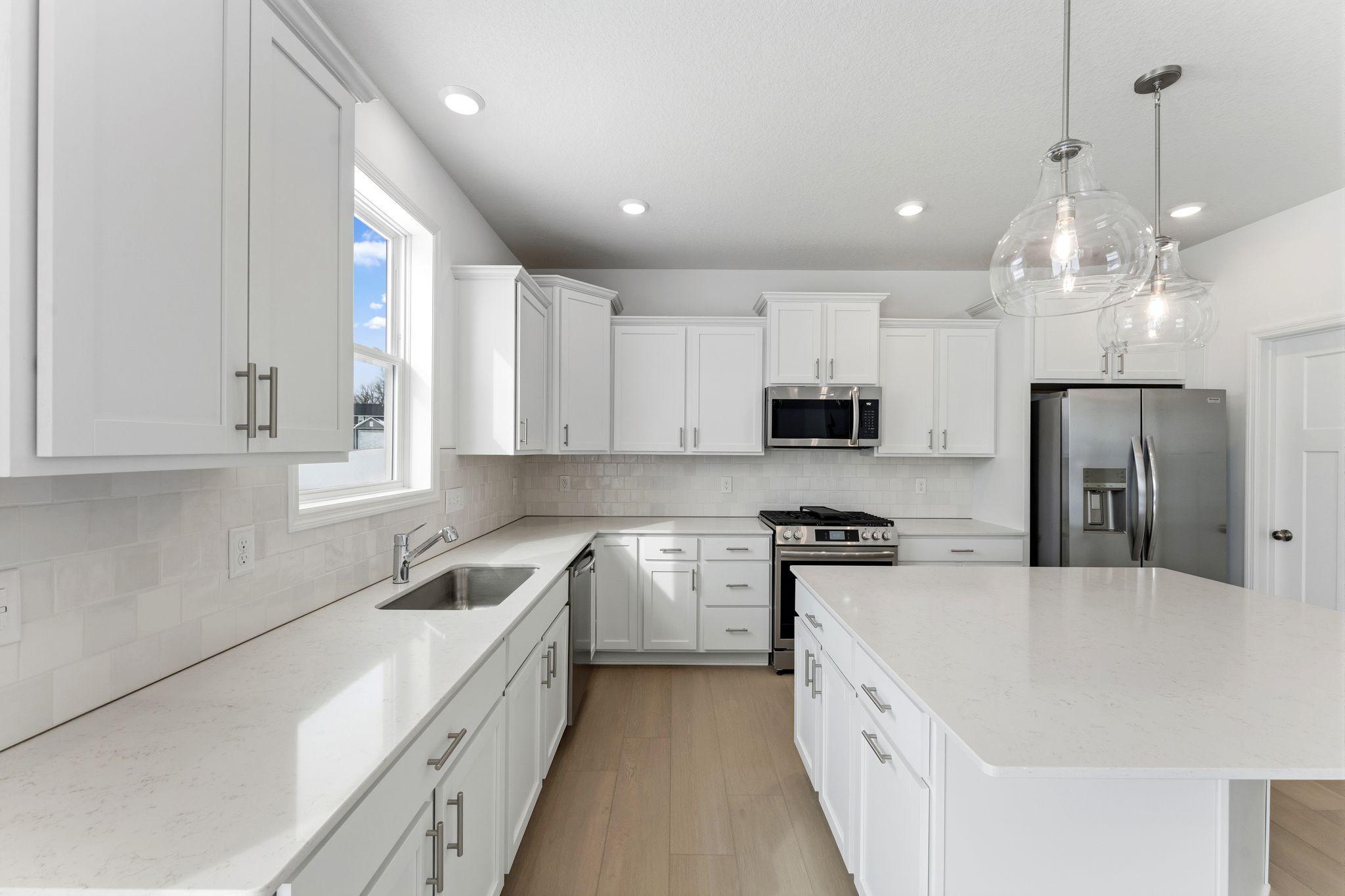 Homes for sale in Oakdale, MN | 7547 Upper 42Nd St N, Oakdale, MN 55128 | MLS# 7026062