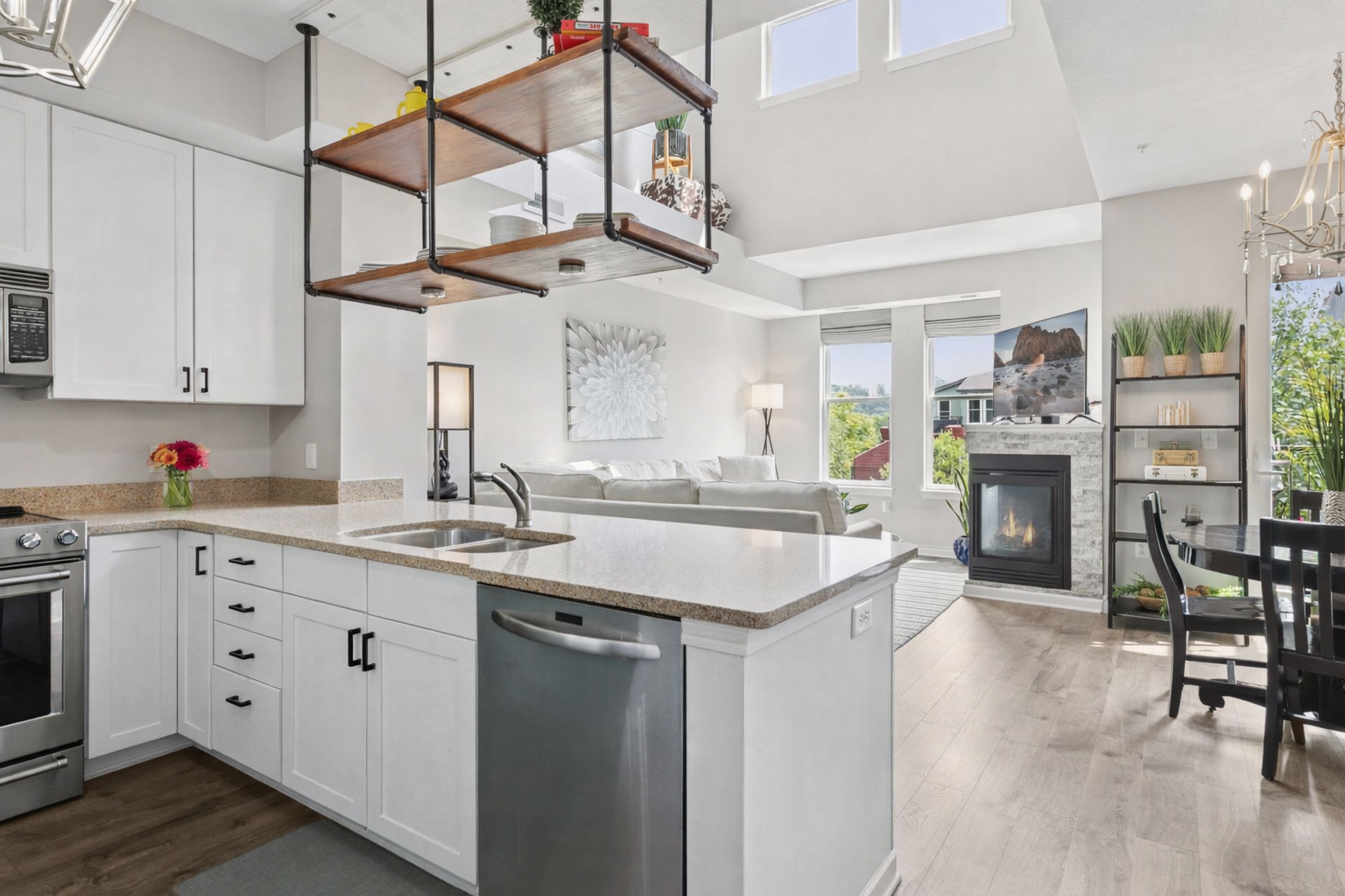 Homes for sale in Stillwater, MN | 640 Main Street #42, Stillwater, MN 55082 | MLS# 7026075