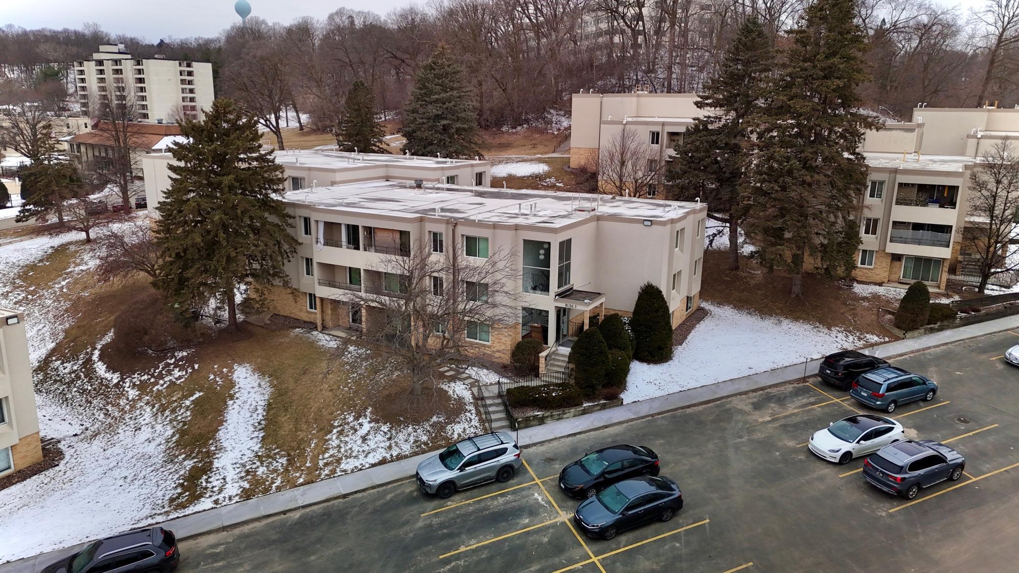 Homes for sale in Rochester, MN | 358 Elton Hills Dr Nw #11, Rochester, MN 55901 | MLS# 7026214