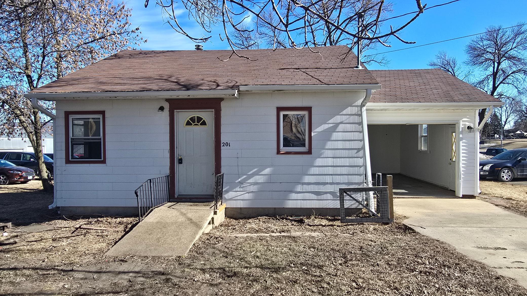 3rd image of 201 Euclid St, Alden, MN 56009 | MLS# 7026922