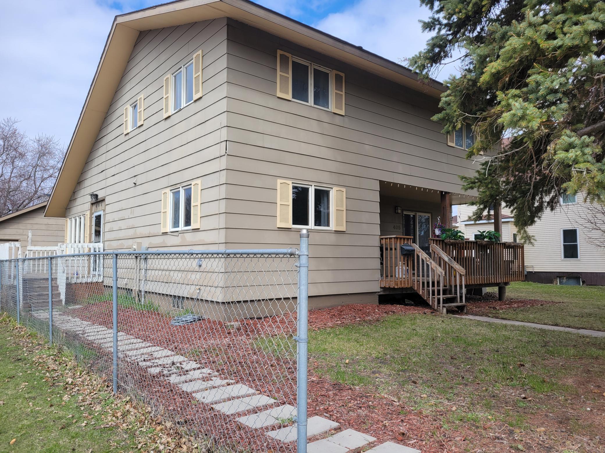 2nd image of 405 Riverside Ave S, Thief River Falls, MN 56701 | MLS# 7027208
