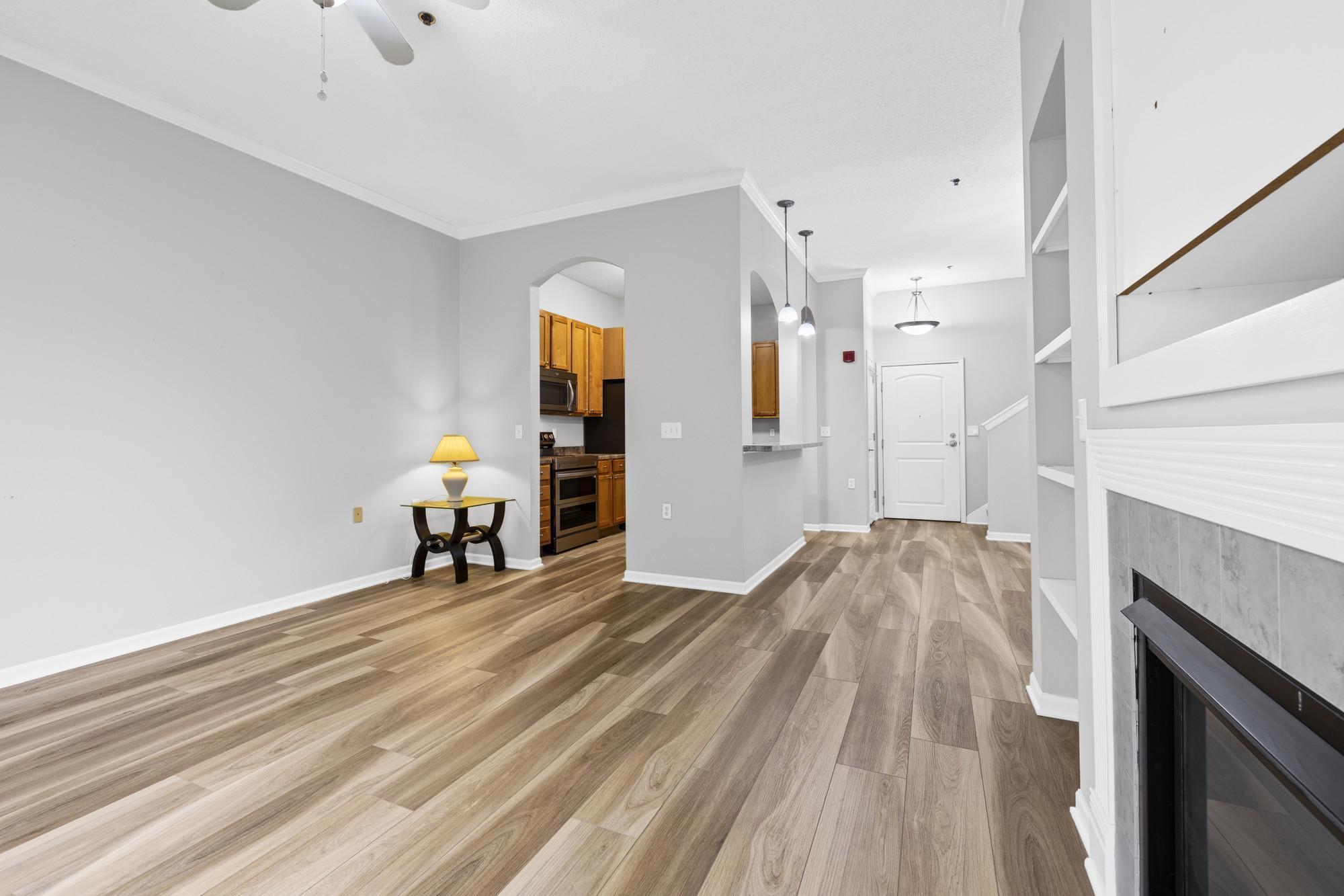 3rd image of 10075 City Walk Dr #104, Saint Paul, MN 55129 | MLS# 7027327