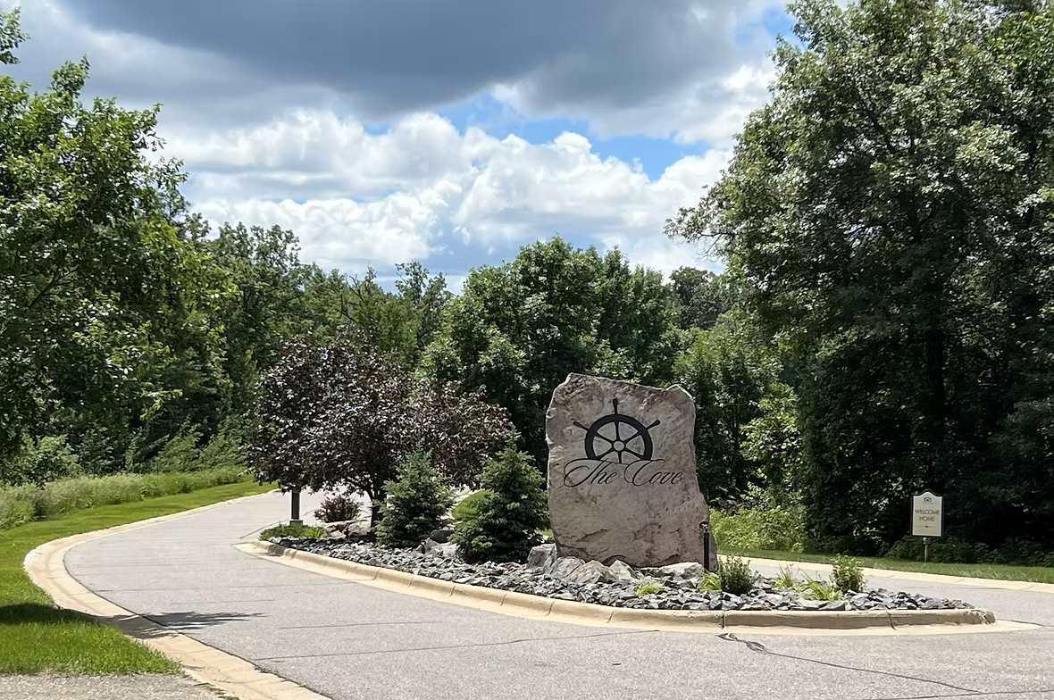 1st image of 6635 Captains Dr Nw, Sauk Rapids, MN 56379 | MLS# 7027514
