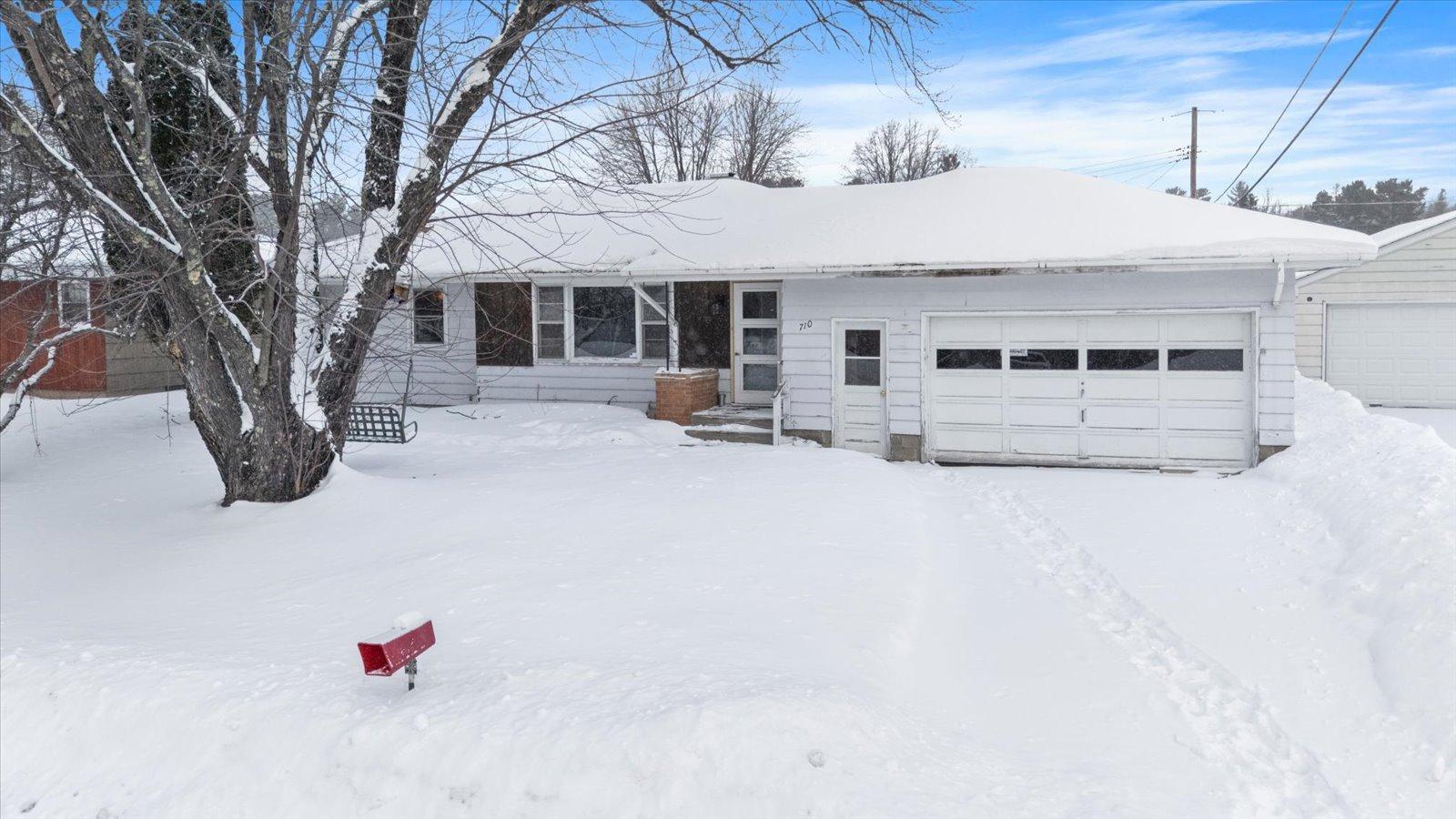 Homes for sale in Aurora, MN | 710 Maple Dr, Aurora, MN 55705 | MLS# 7027705