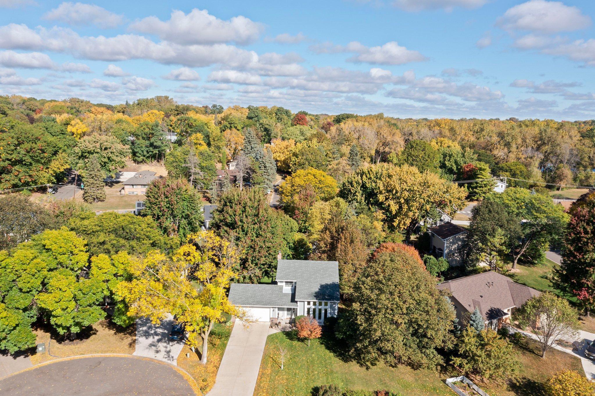 Homes for sale in Golden Valley, MN | 1293 Castle Ct, Golden Valley, MN 55427 | MLS# 7027709
