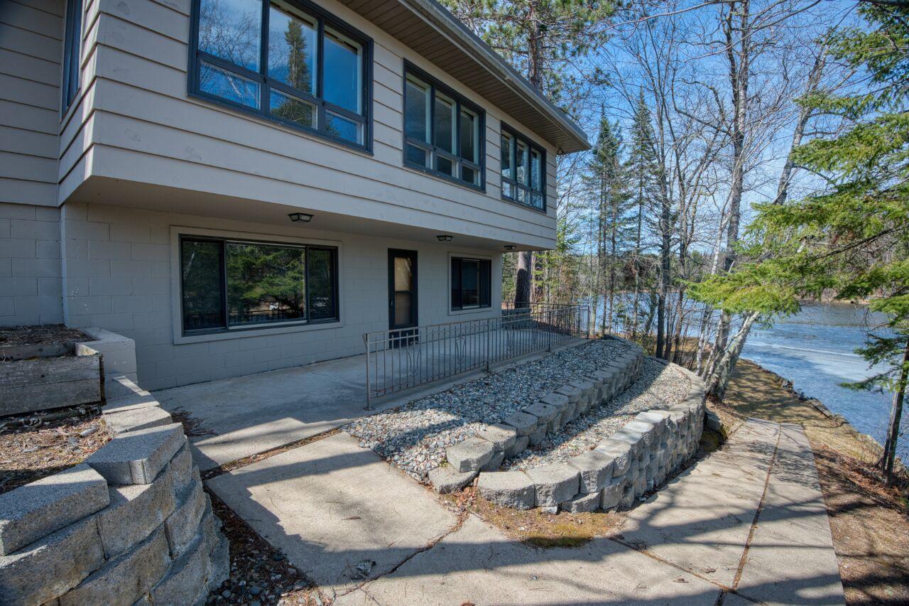 4th image of 7582 Green Rock Rd, Side Lake, MN 55781 | MLS# 7027773