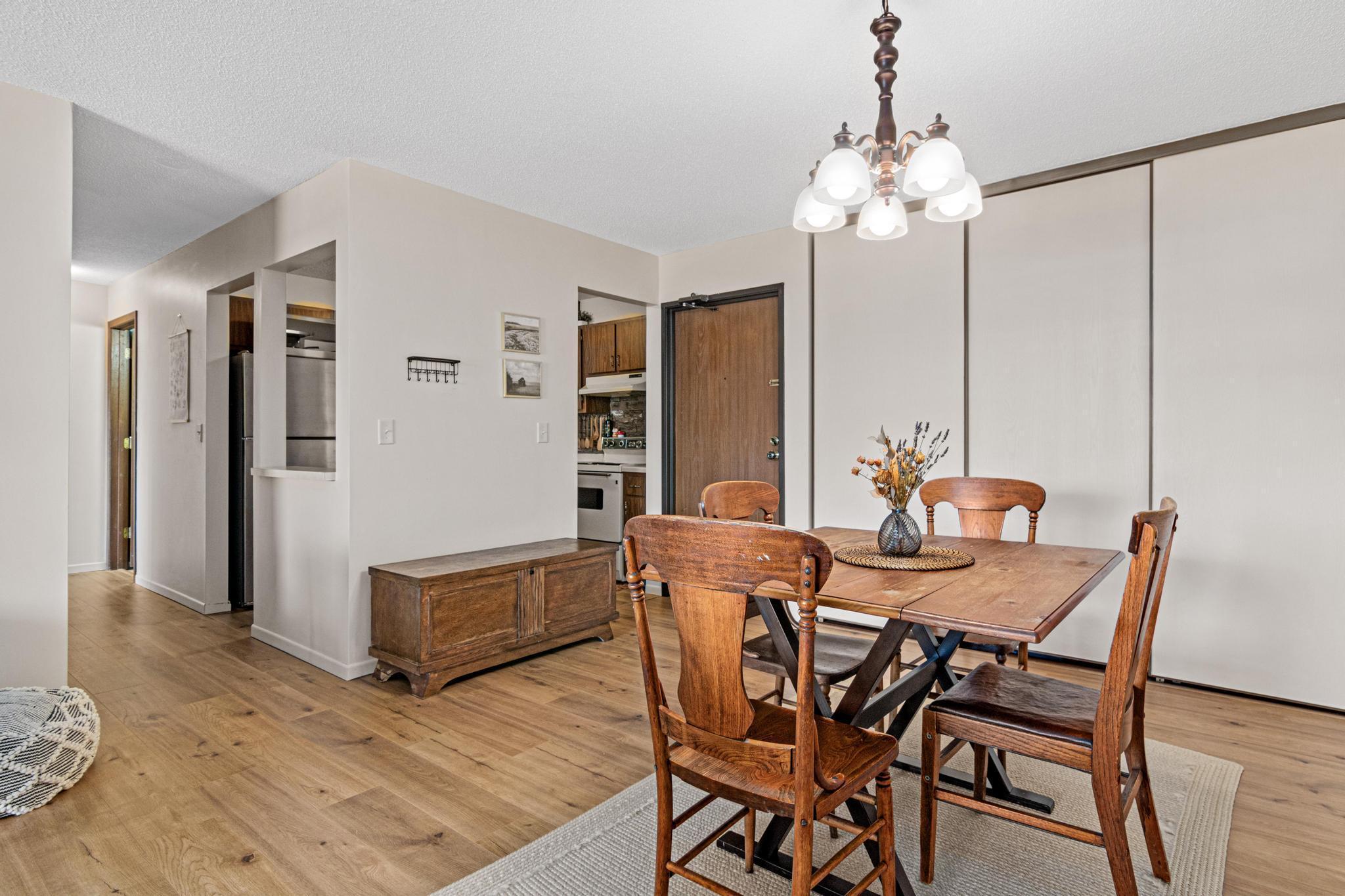 Homes for sale in Eagan, MN | 1871 Silver Bell Rd #309, Eagan, MN 55122 | MLS# 7027880