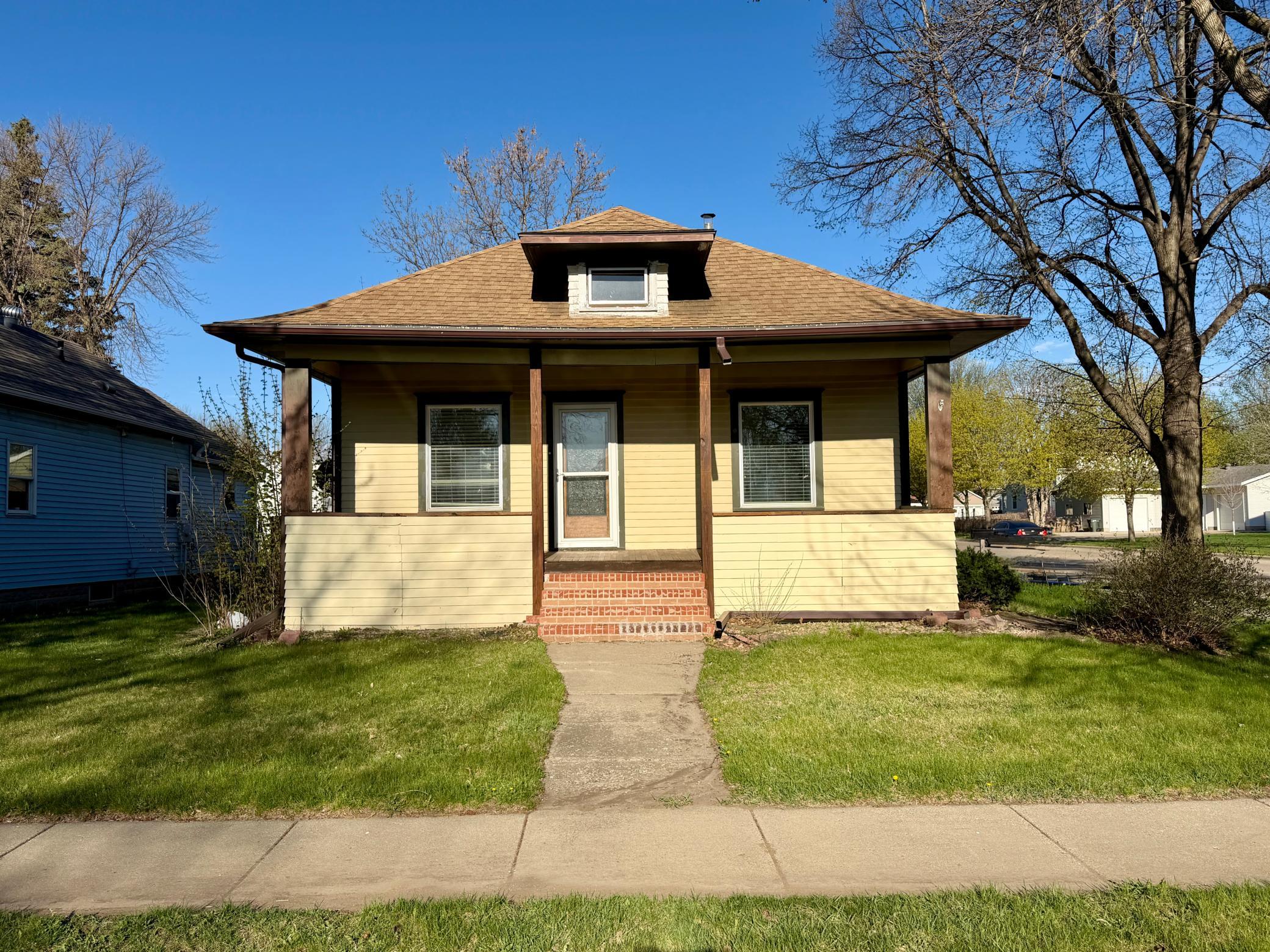 Homes for sale in Luverne, MN | 631 N Cedar St, Luverne, MN 56156 | MLS# 7028038
