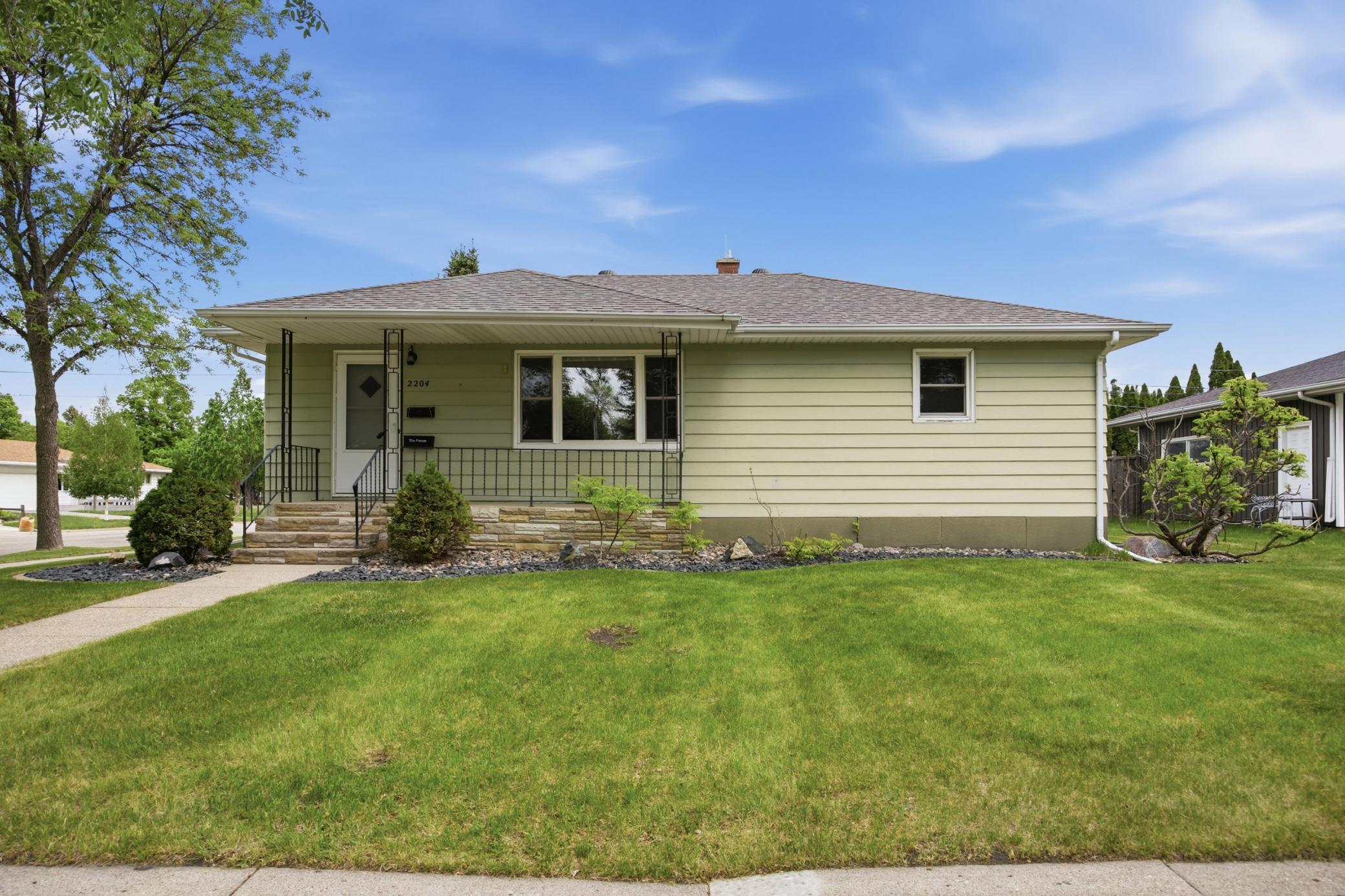 1st image of 2204 7th St S, Moorhead, MN 56560 | MLS# 7028265